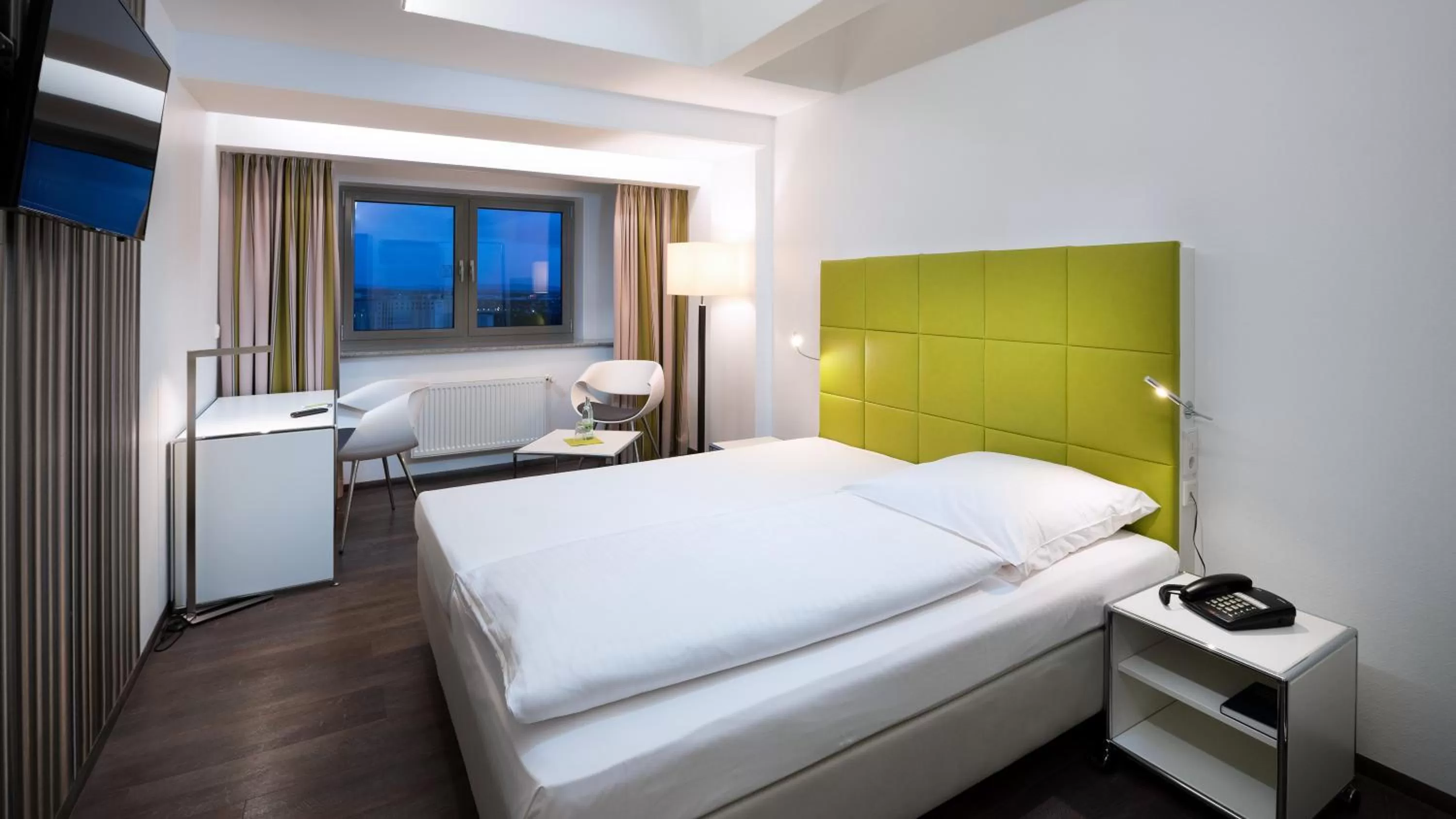 Photo of the whole room, Bed in Panorama Hotel Schweinfurt