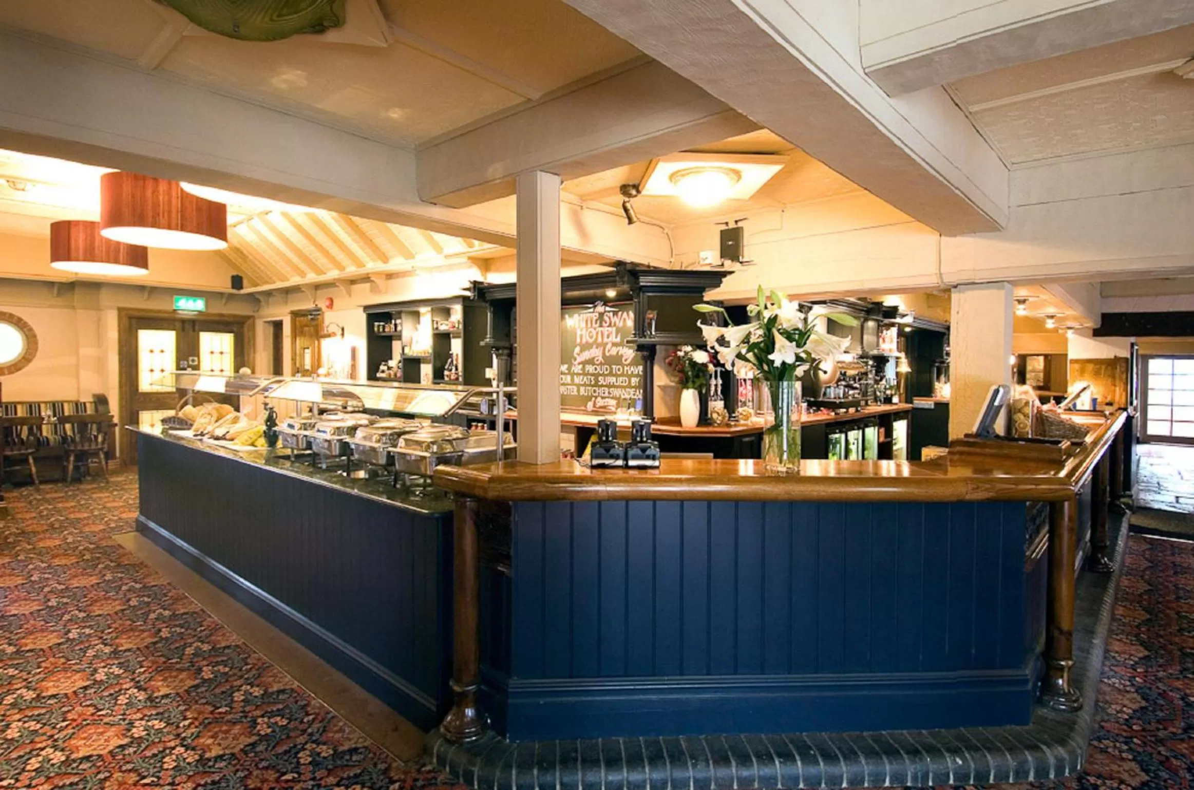 Lounge or bar in The White Swan
