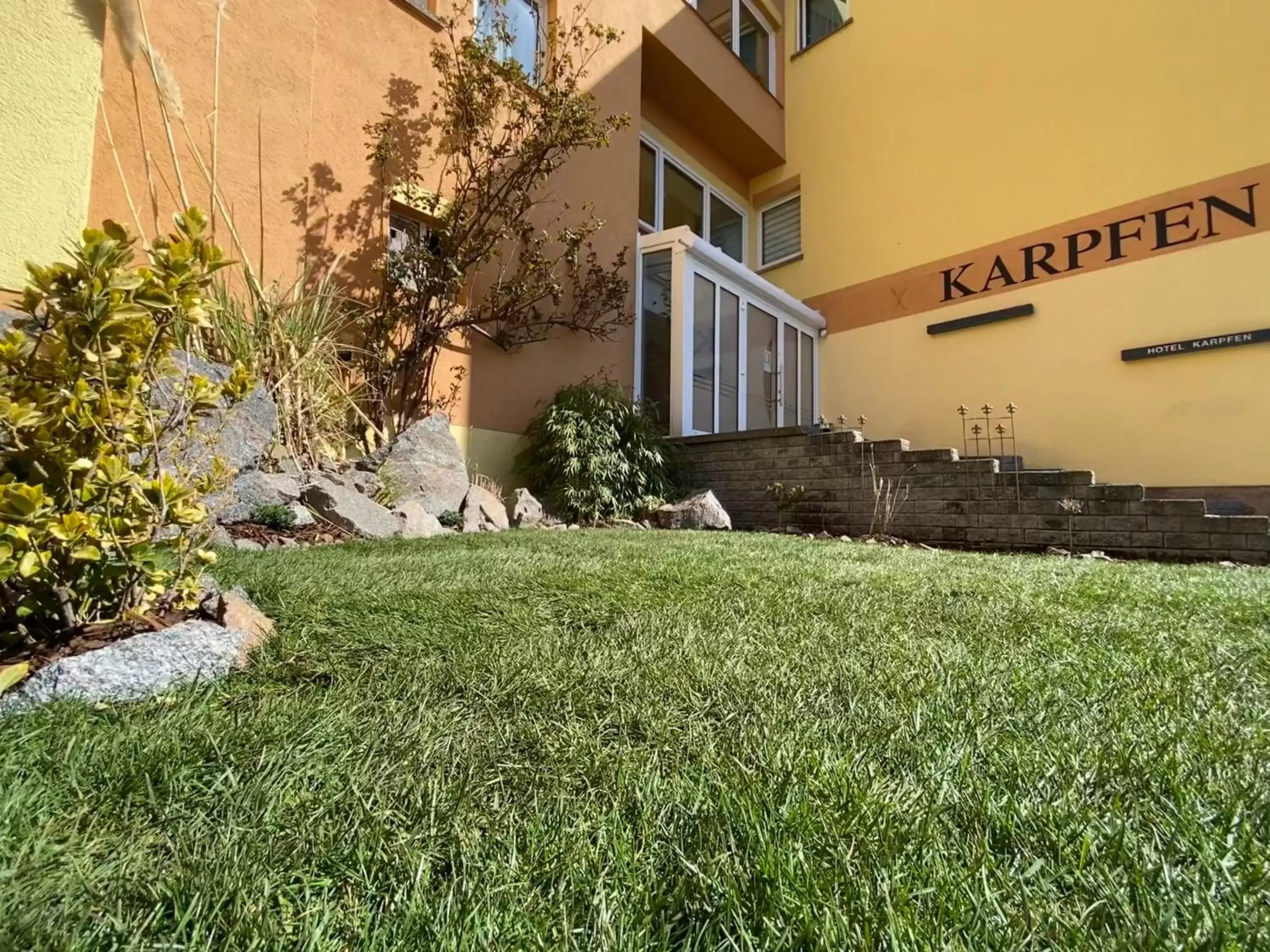 Standard King Room in Hotel & Restaurant Zum Karpfen Standard King Room in Hotel & Restaurant Zum Karpfen