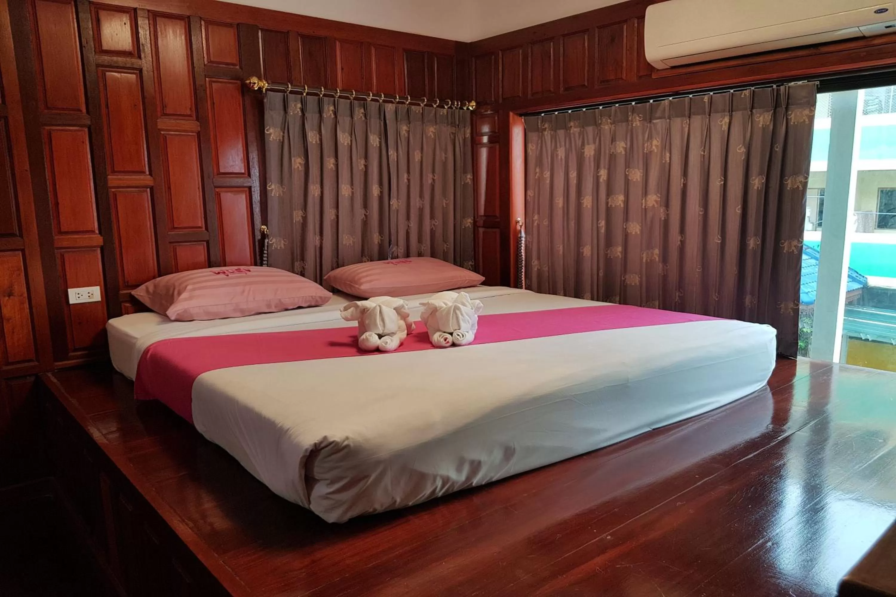 Bedroom, Bed in Poonsook Phitsanulok Hotel SHA Plus