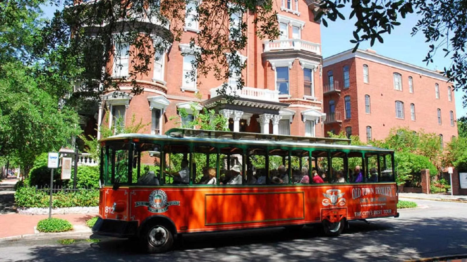 Nearby landmark in Iris Garden Inn