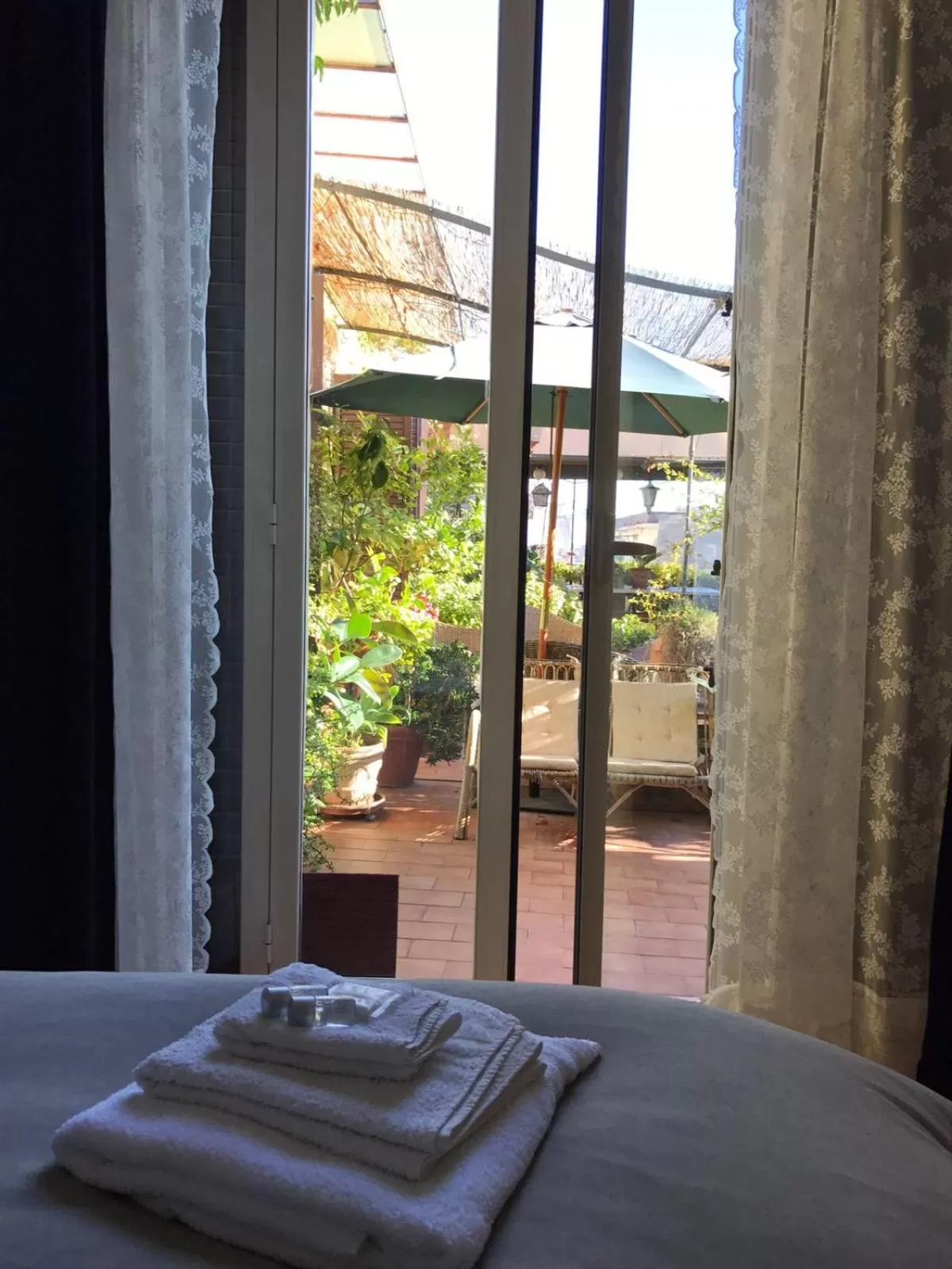 Balcony/Terrace, Bed in Terrazza Duomo