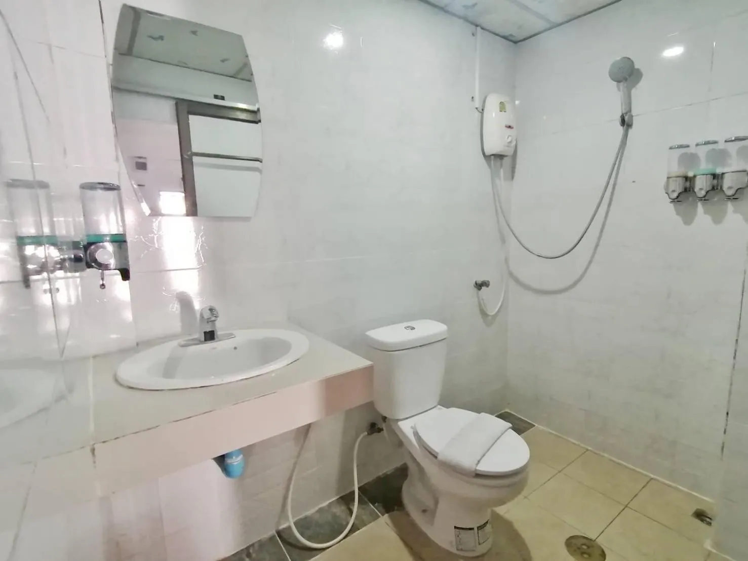 Bathroom in Baan Kaew Ruen Kwan