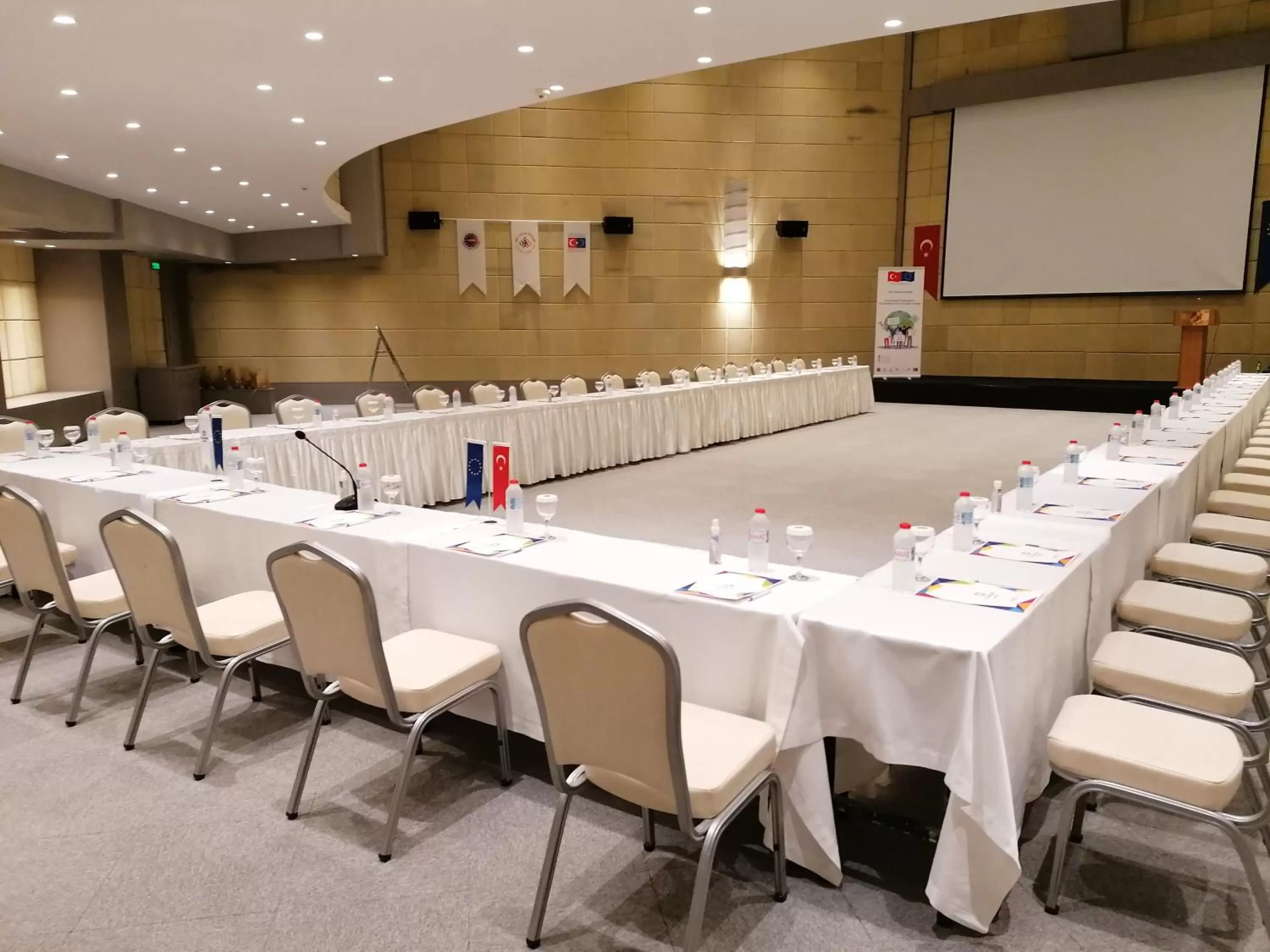 Business facilities in Karaca Hotel