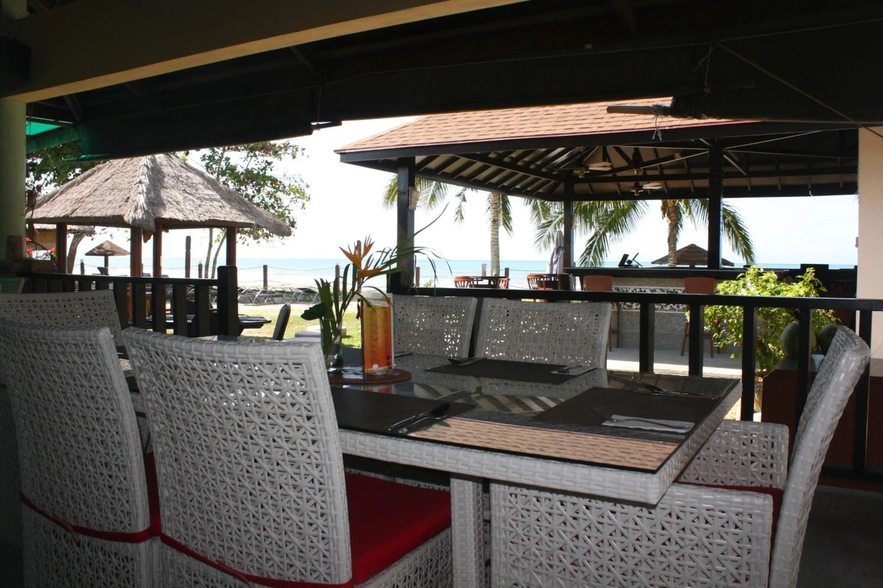 Restaurant/places to eat in Beringgis Beach Resort & Spa