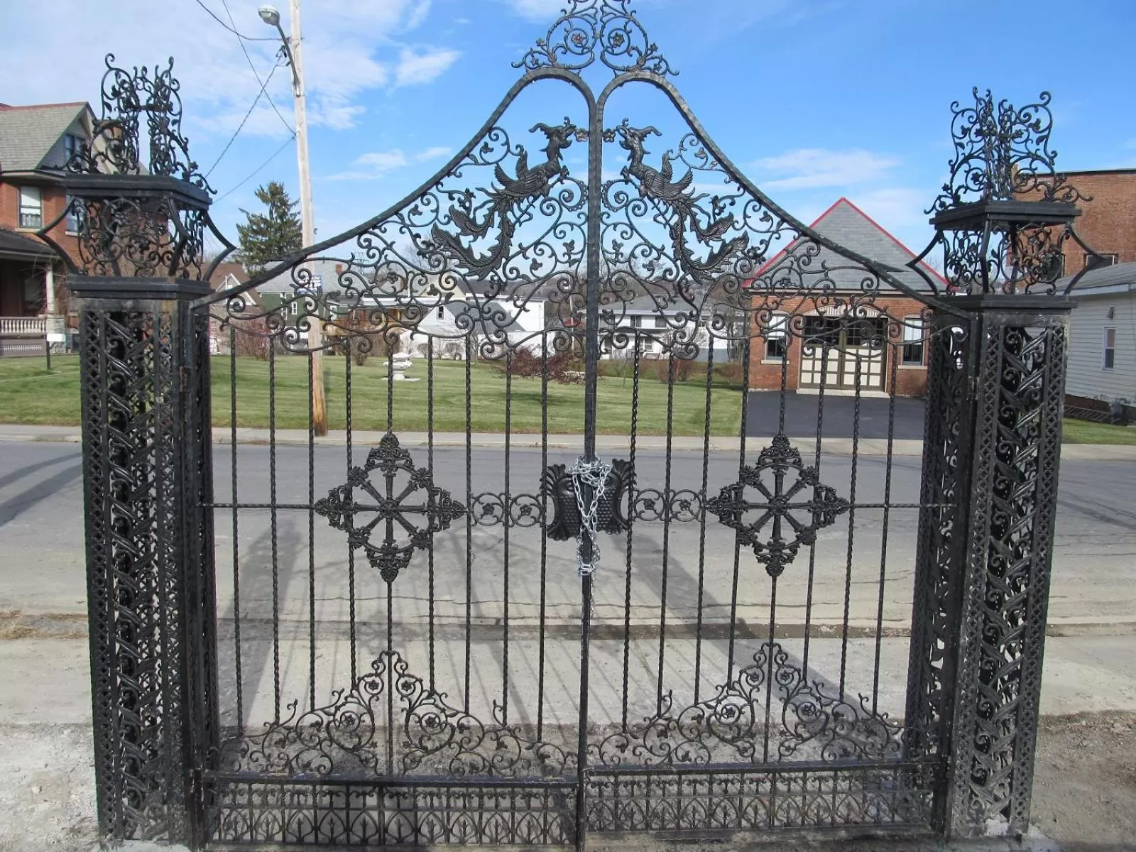 Facade/entrance in Amsterdam Castle NY