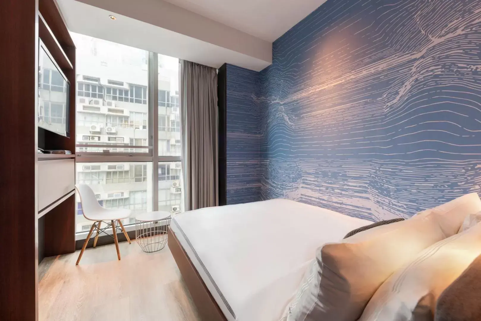Executive Queen - Low in The Sheung Wan by Ovolo Executive Queen - Low in The Sheung Wan by Ovolo
