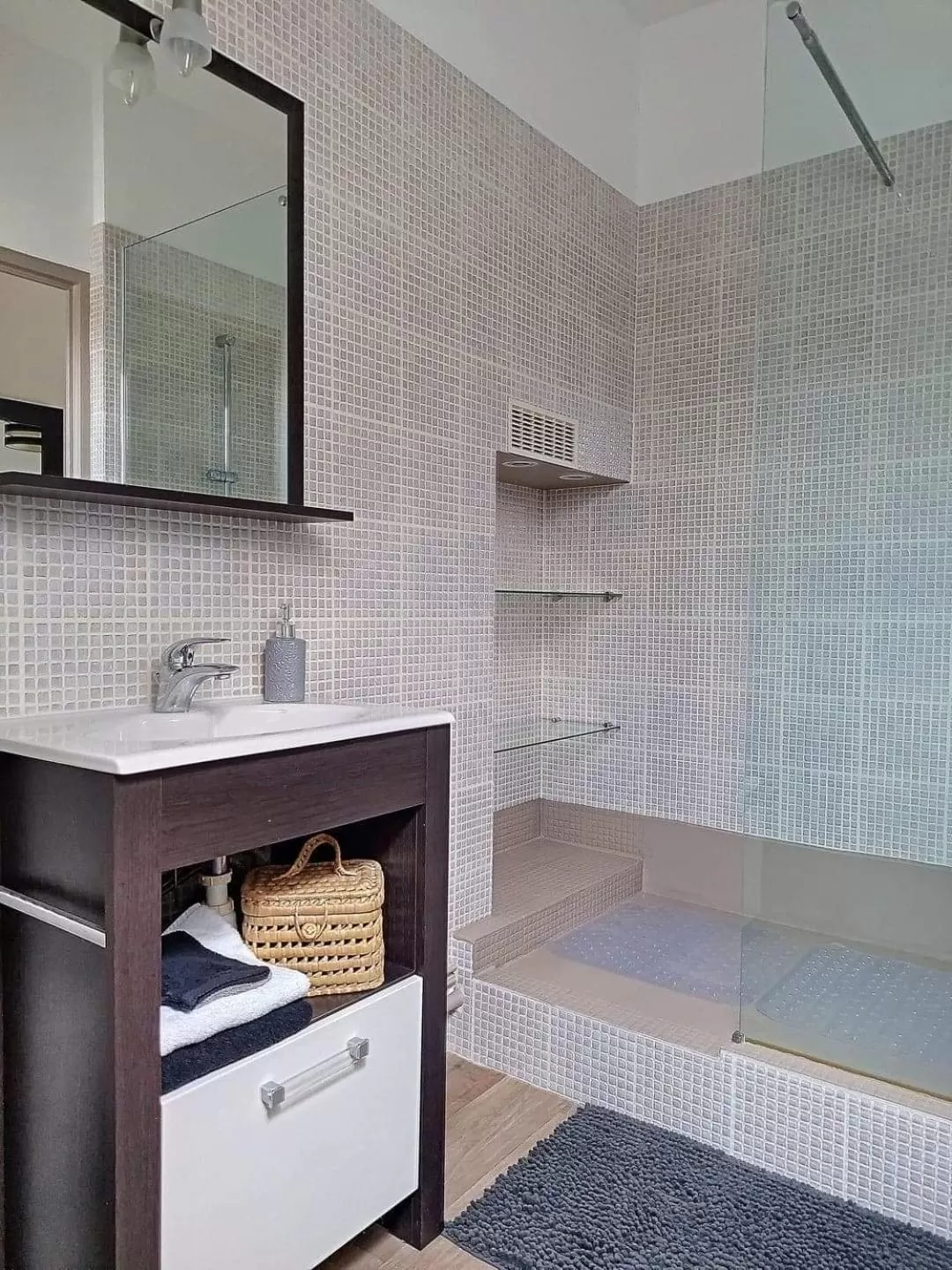 Bathroom in Au Ginkgo