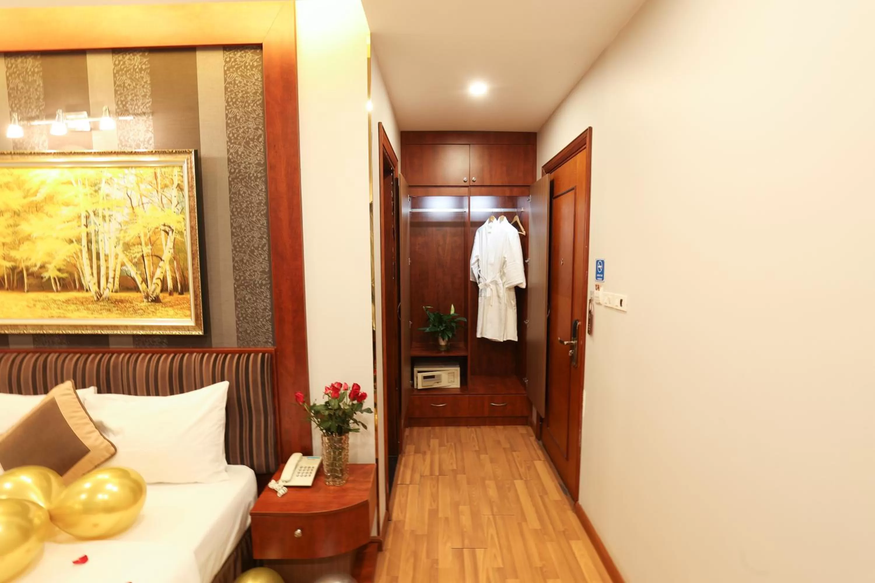 Bed in Gallant Hotel