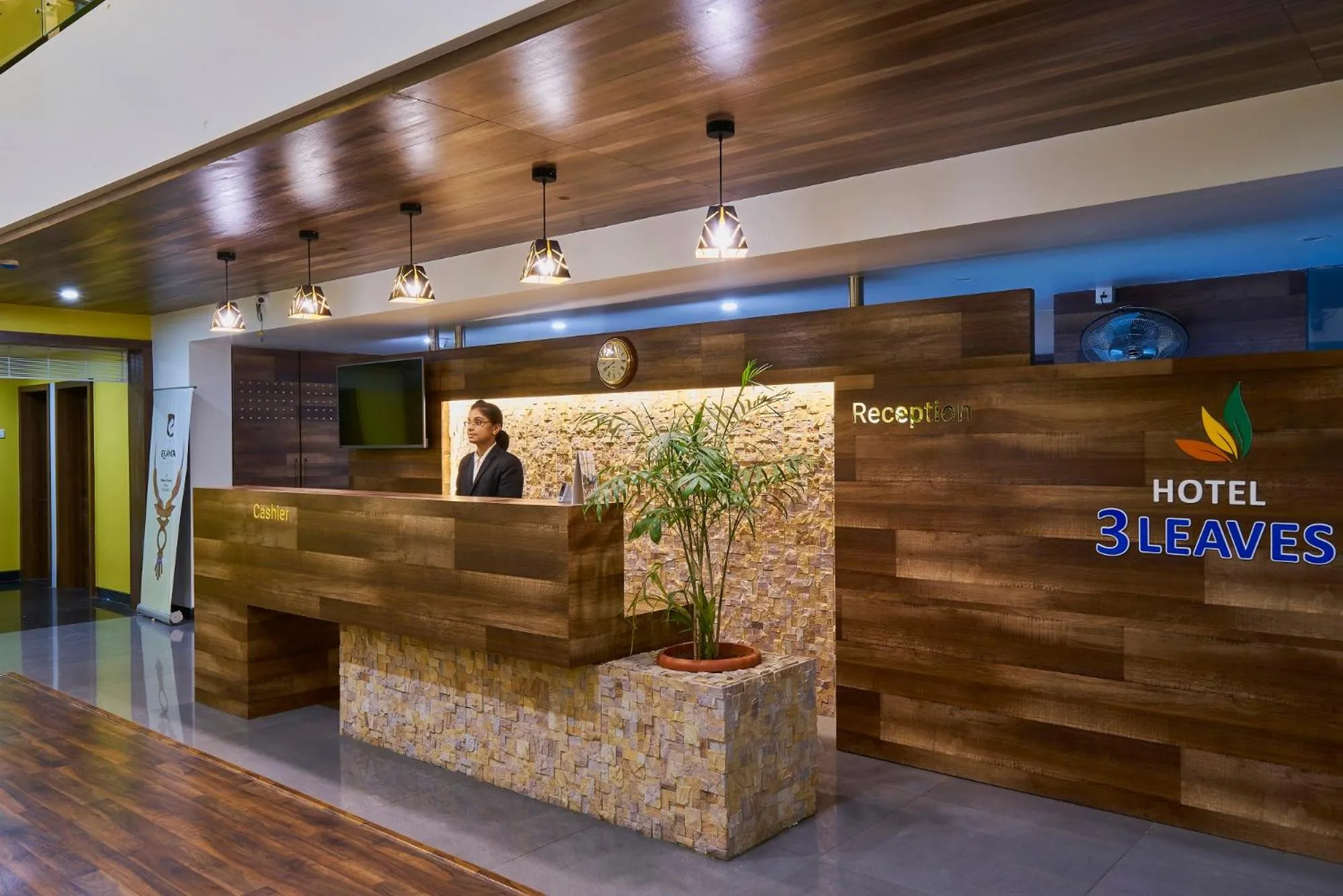 Lobby or reception in Hotel 3 Leaves NEAR CENTRAL BUS STAND