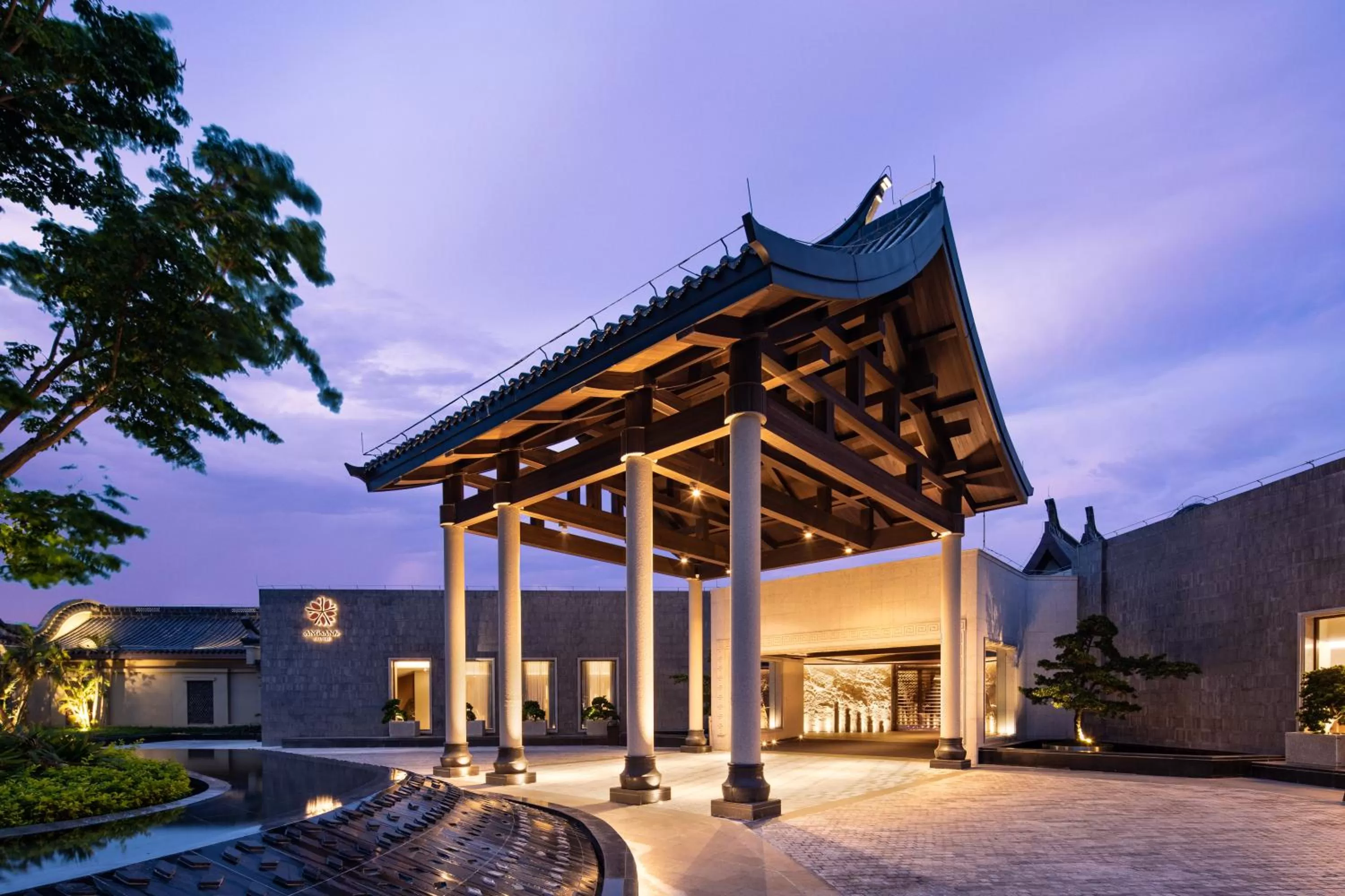 Facade/entrance in Angsana Zhuhai Phoenix Bay