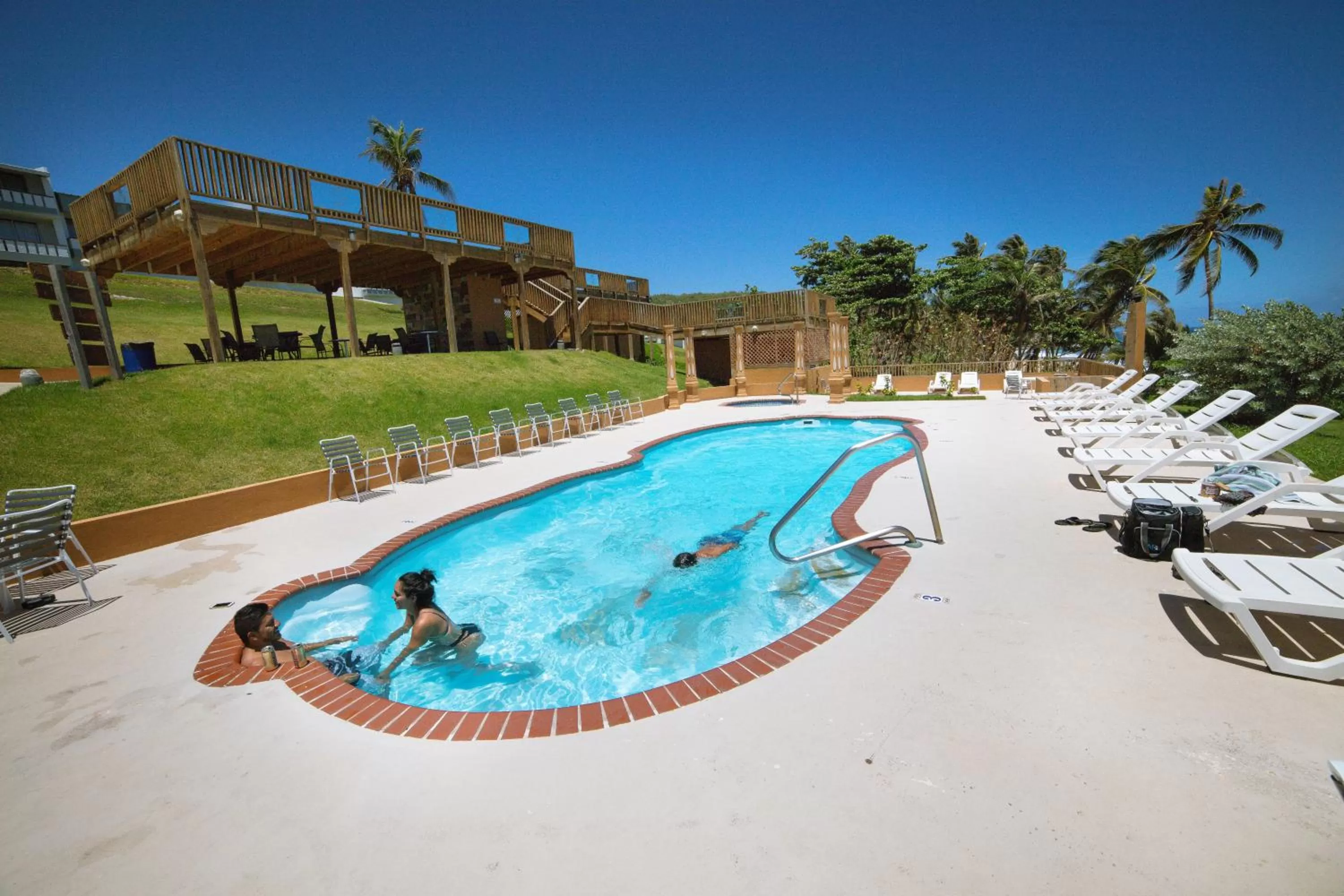 Pool view in Hotel El Guajataca