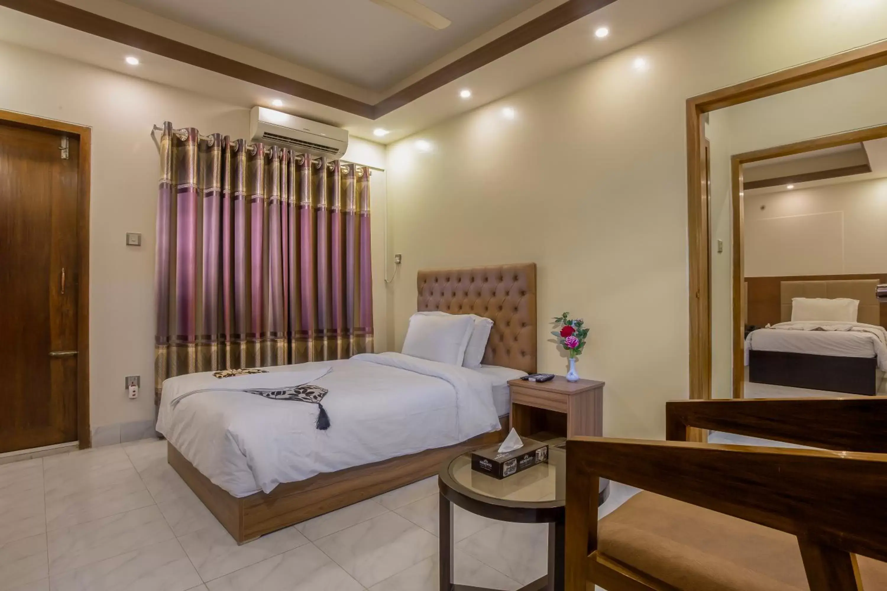 Triple Room with Balcony in Memento Residence Triple Room with Balcony in Memento Residence