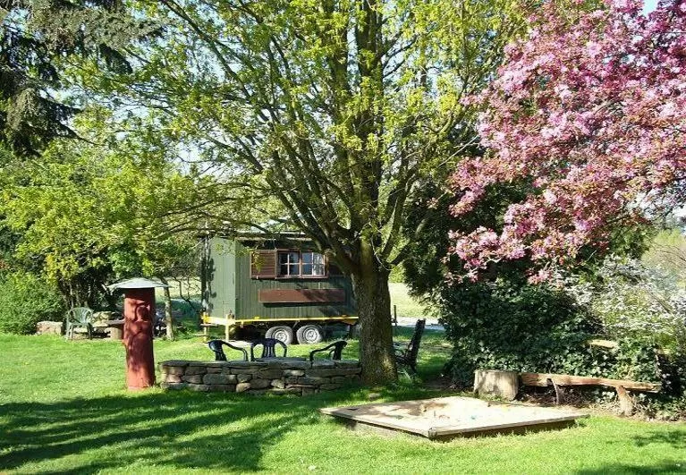 Garden in Gasthaus-Pension Zum Brandweiher