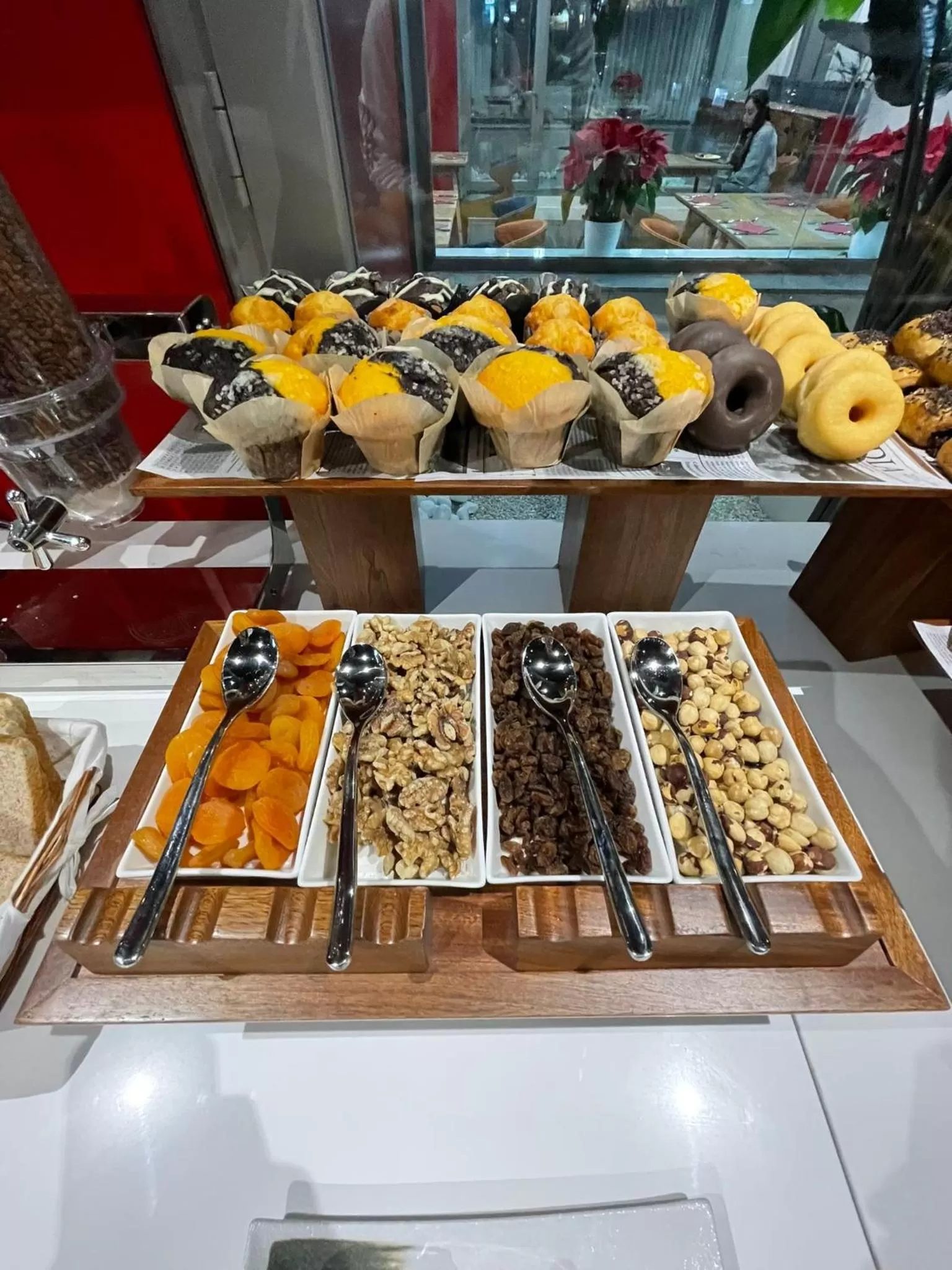 Breakfast in Hotel Villa Odon