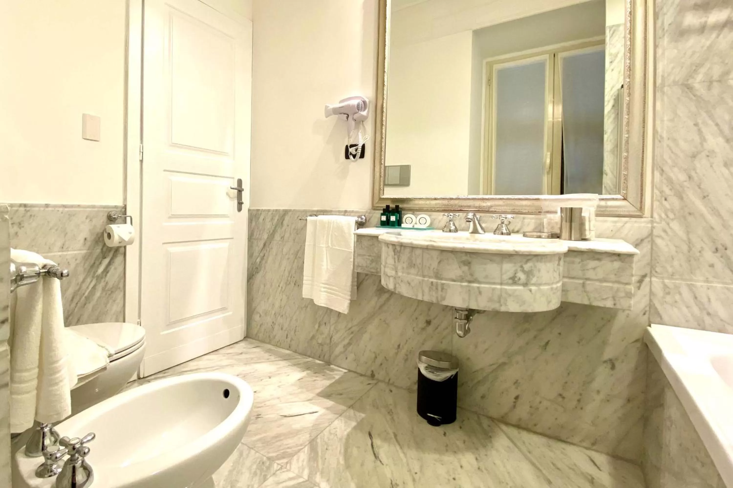 Bathroom in BB Hotels Smarthotel Bailey's