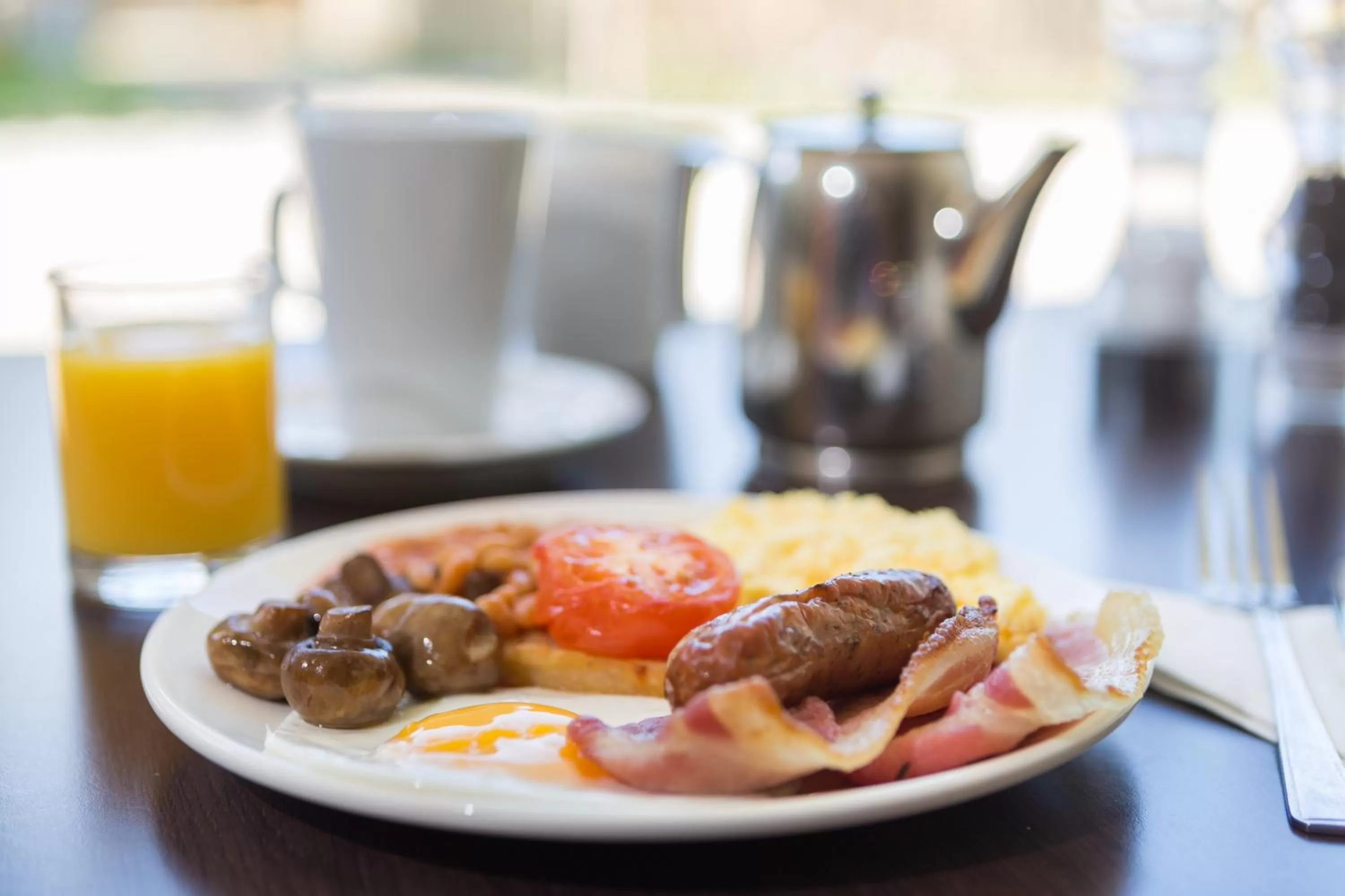 Breakfast in Holiday Inn Sittingbourne by IHG