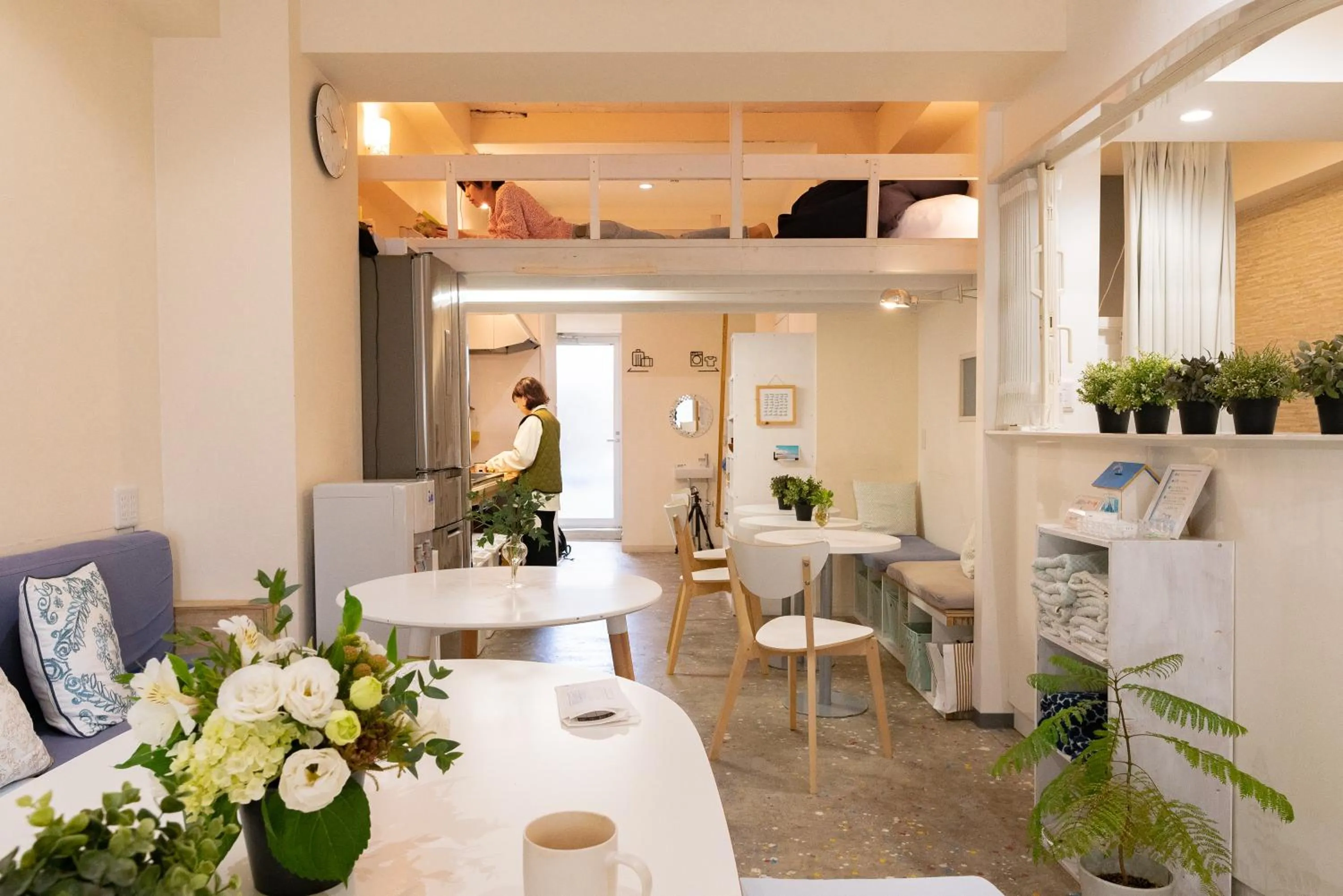 Communal lounge/ TV room in Casa Blanca Guesthouse