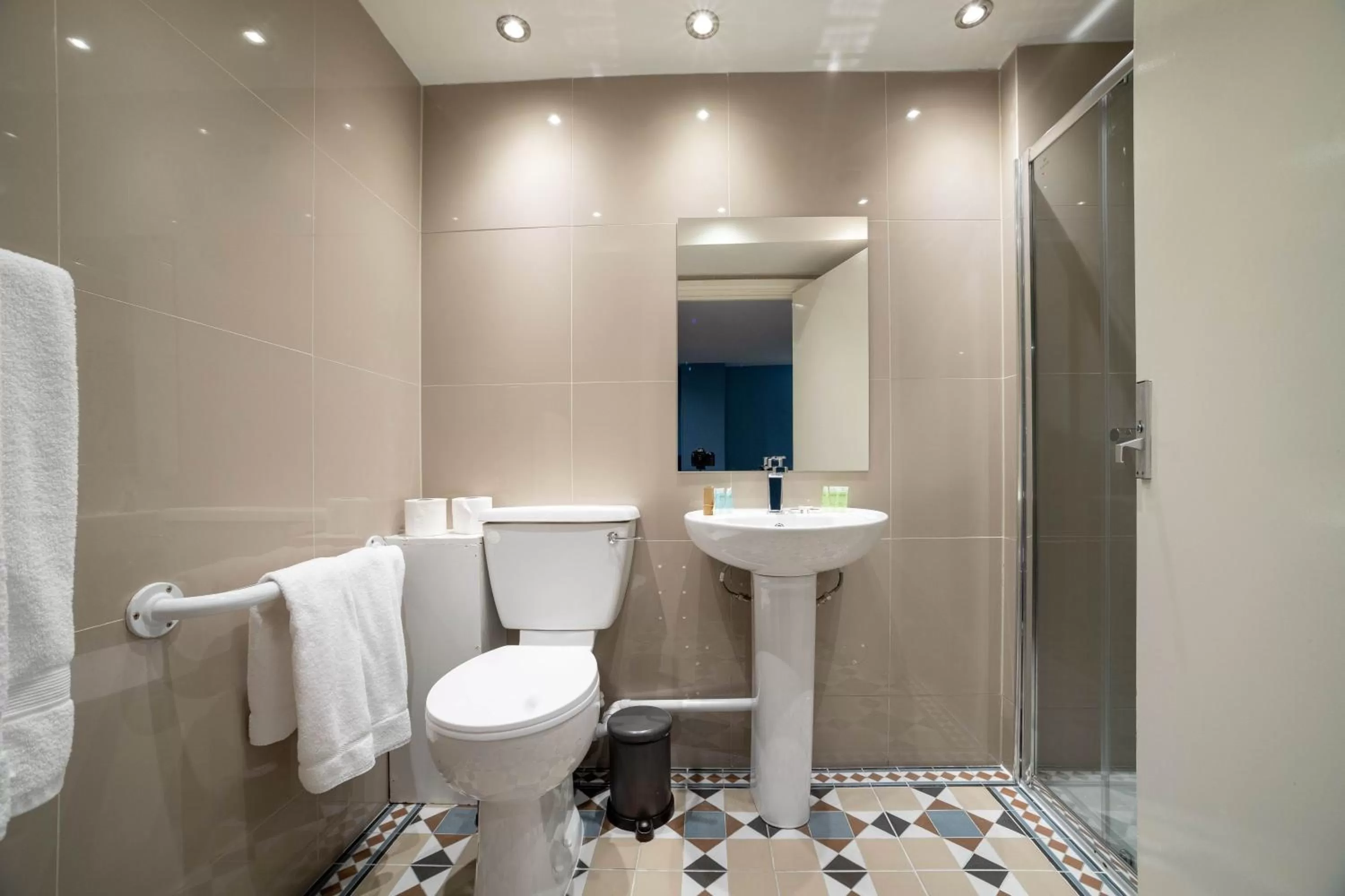 Shower in Hotel Shepherds Bush London