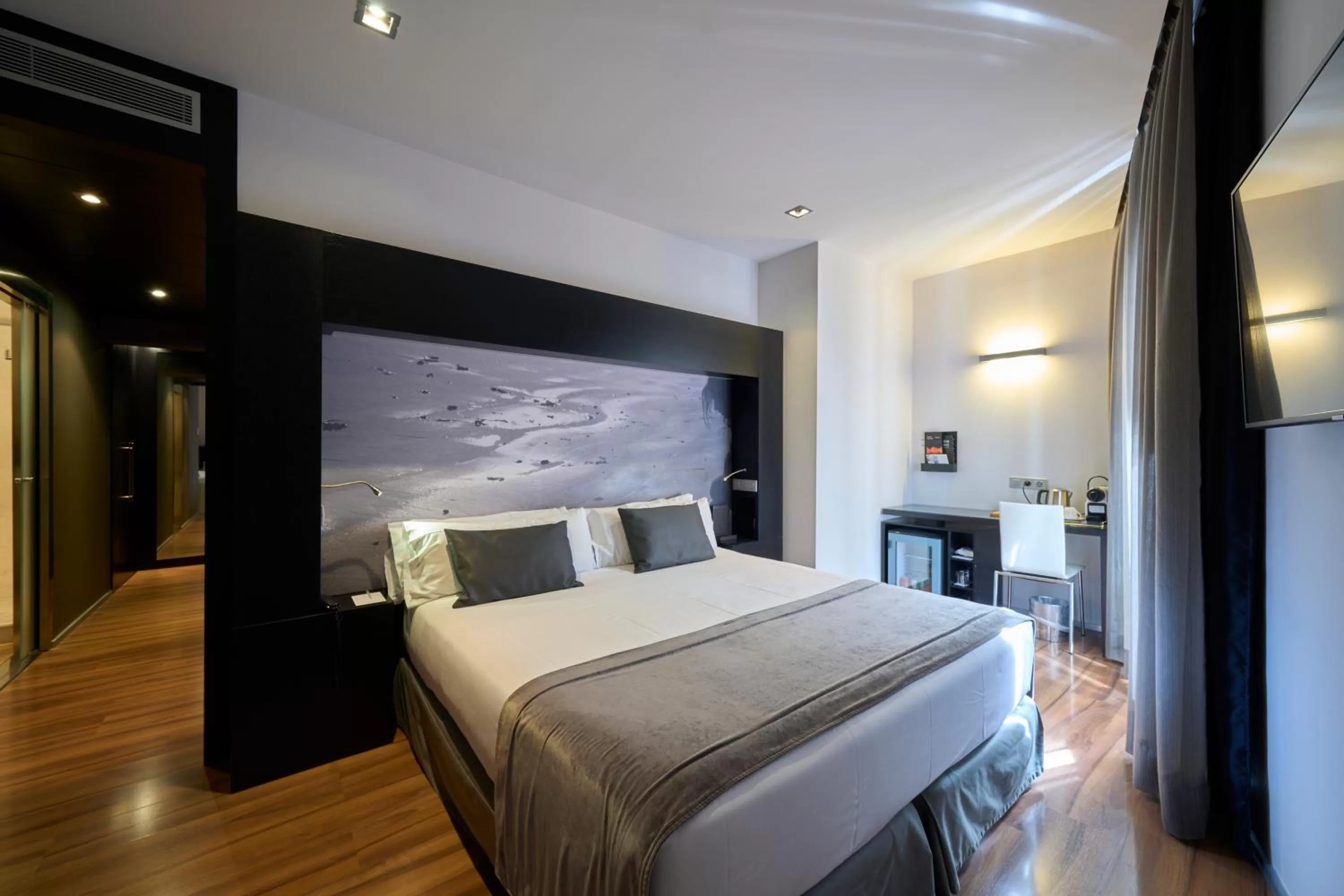 Bed in Catalonia Catedral