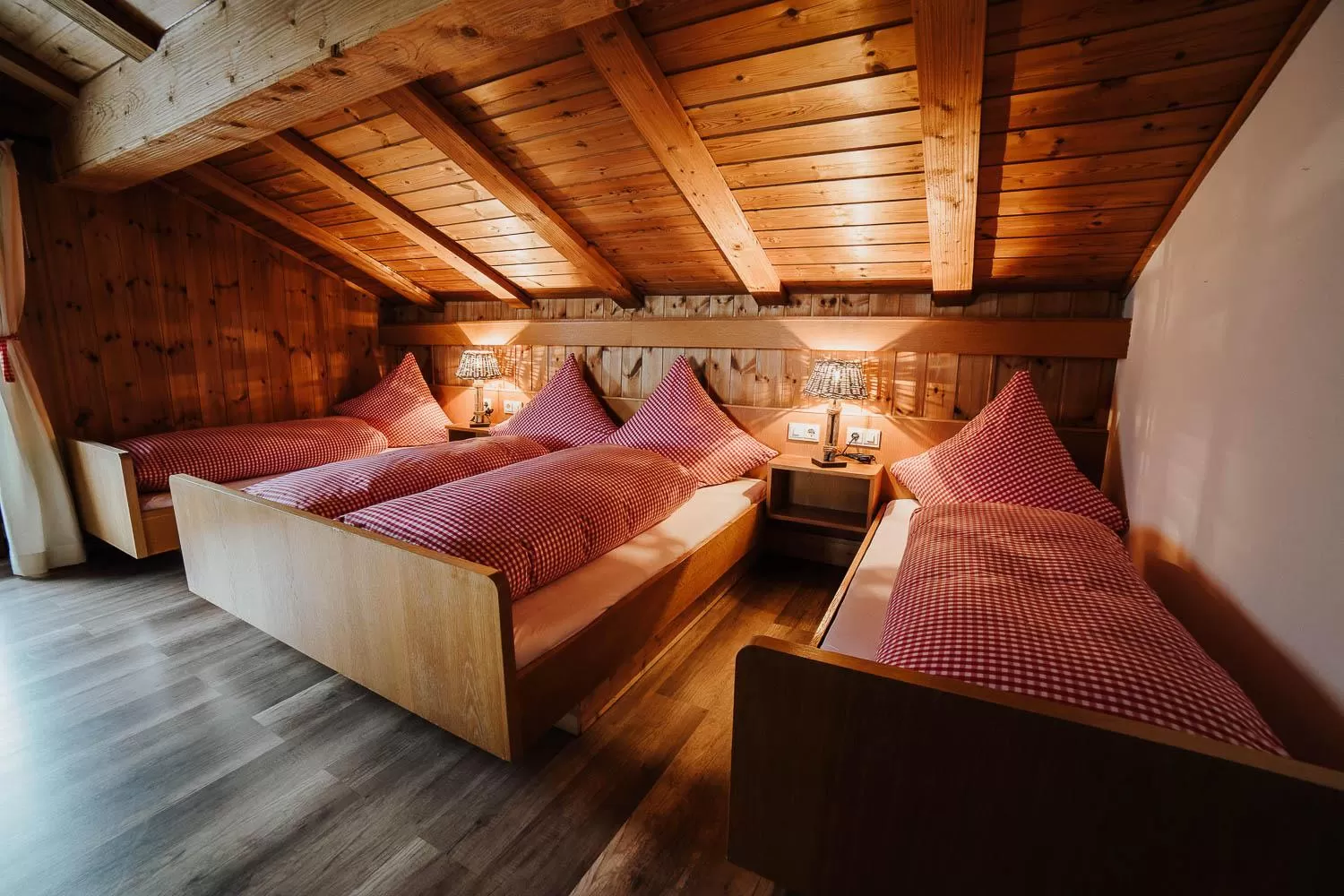 Bed in Berggasthof Hochpröller