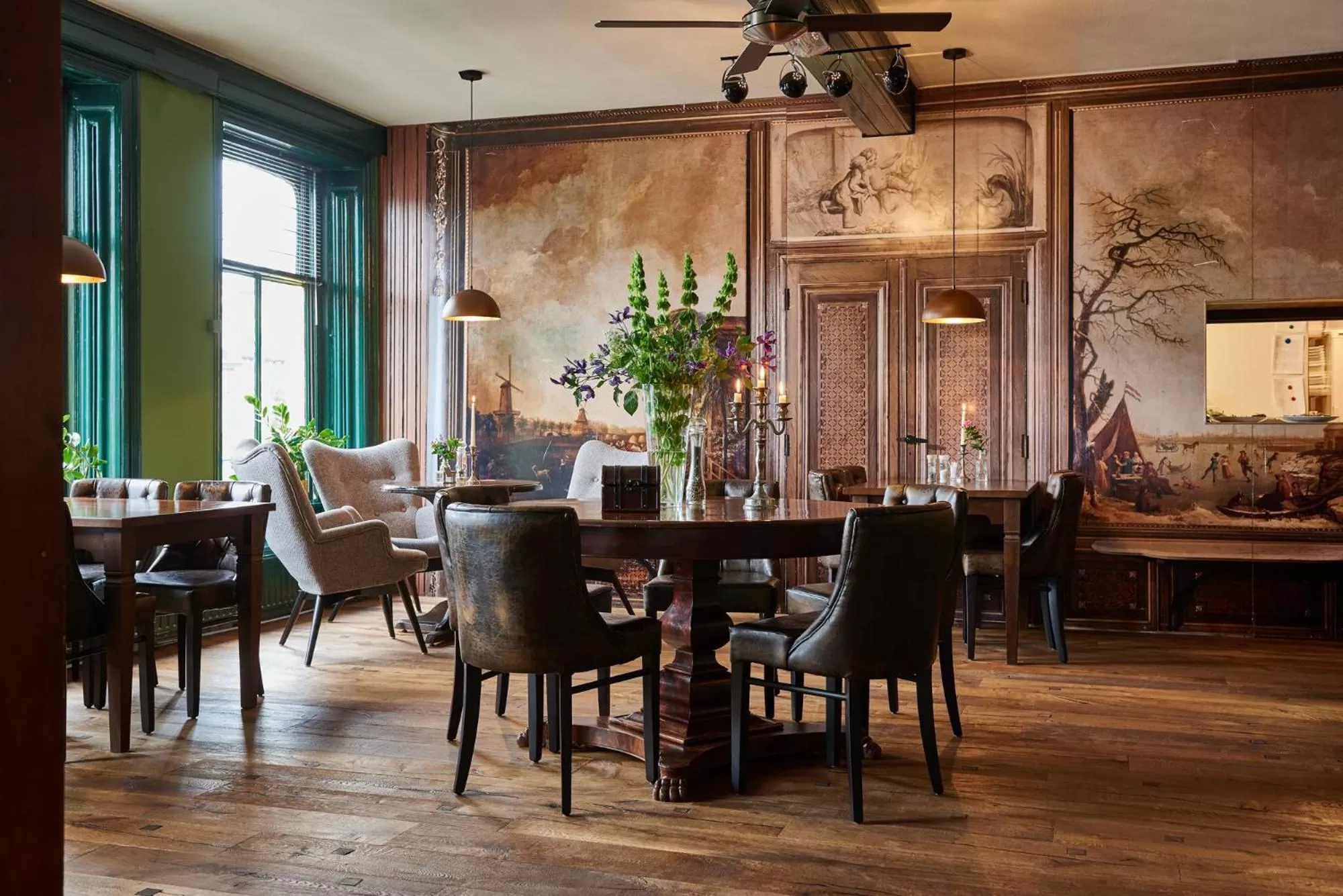 Lounge or bar in Hotel 't Gemeentehuis