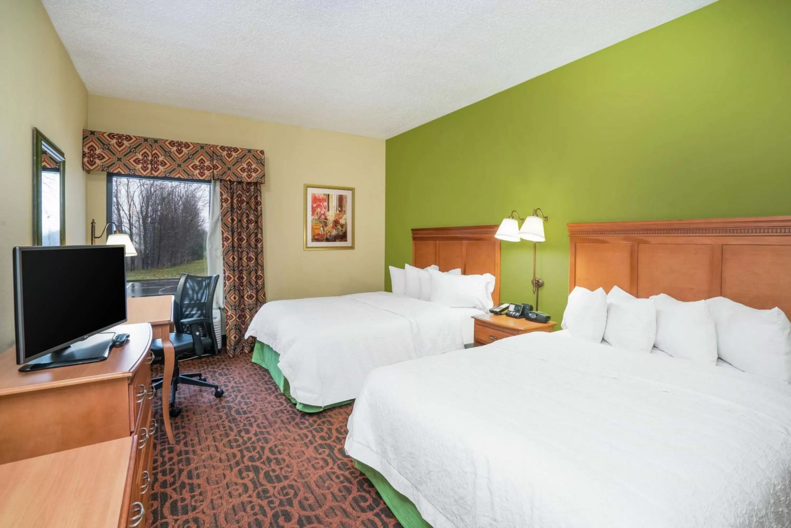 Bedroom in Hampton Inn Bardstown