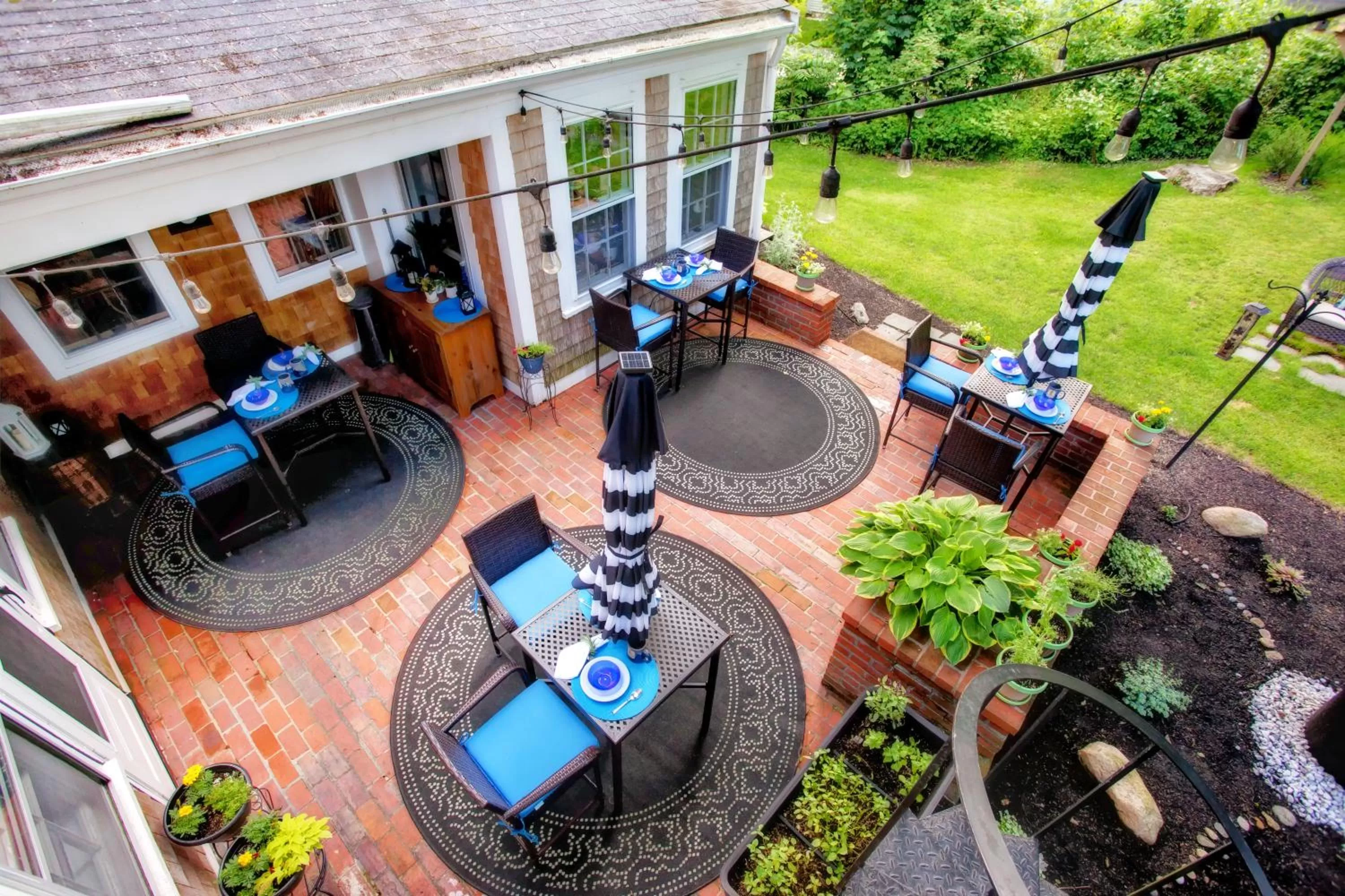 Patio in Inn On Main