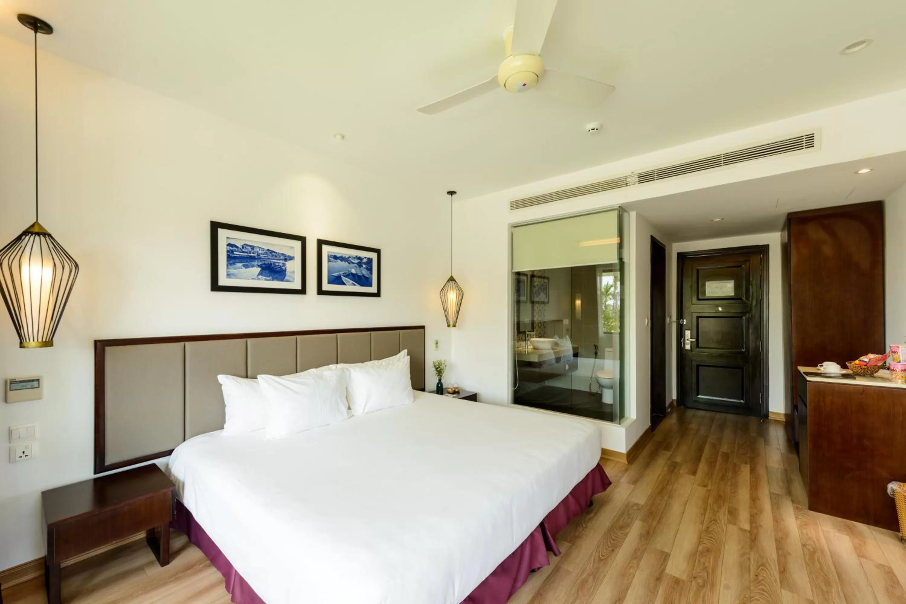 TV and multimedia, Bed in SENVILA Boutique Resort & Spa