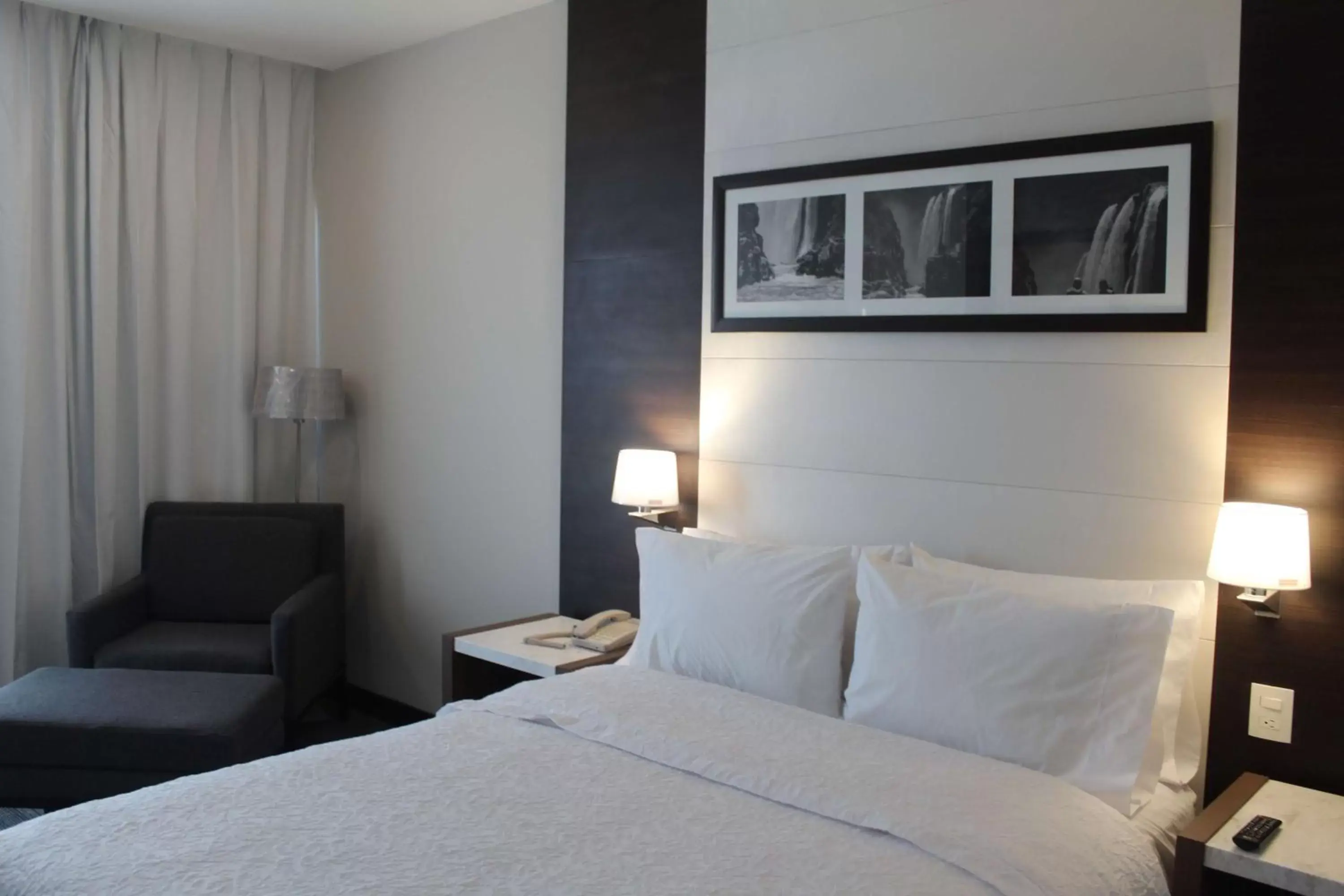 Queen Room with City View in Hampton Inn By Hilton San Luis Potosi Queen Room with City View in Hampton Inn By Hilton San Luis Potosi