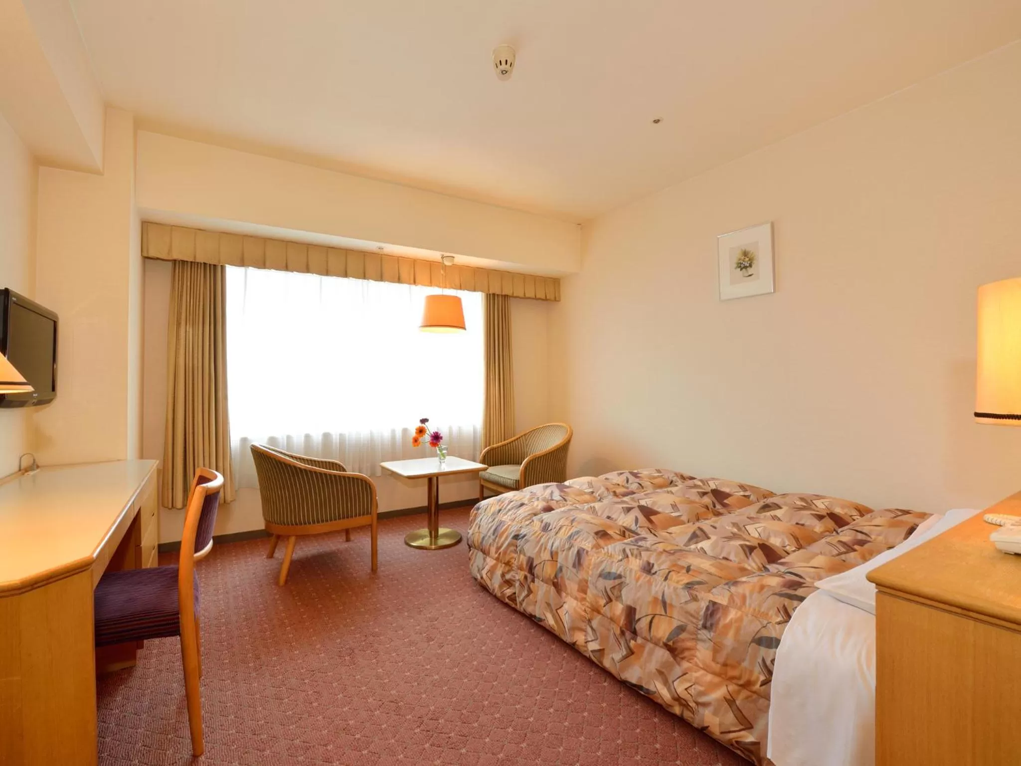 Double Room - Non-Smoking  in Hotel Crown Palais Hamamatsu