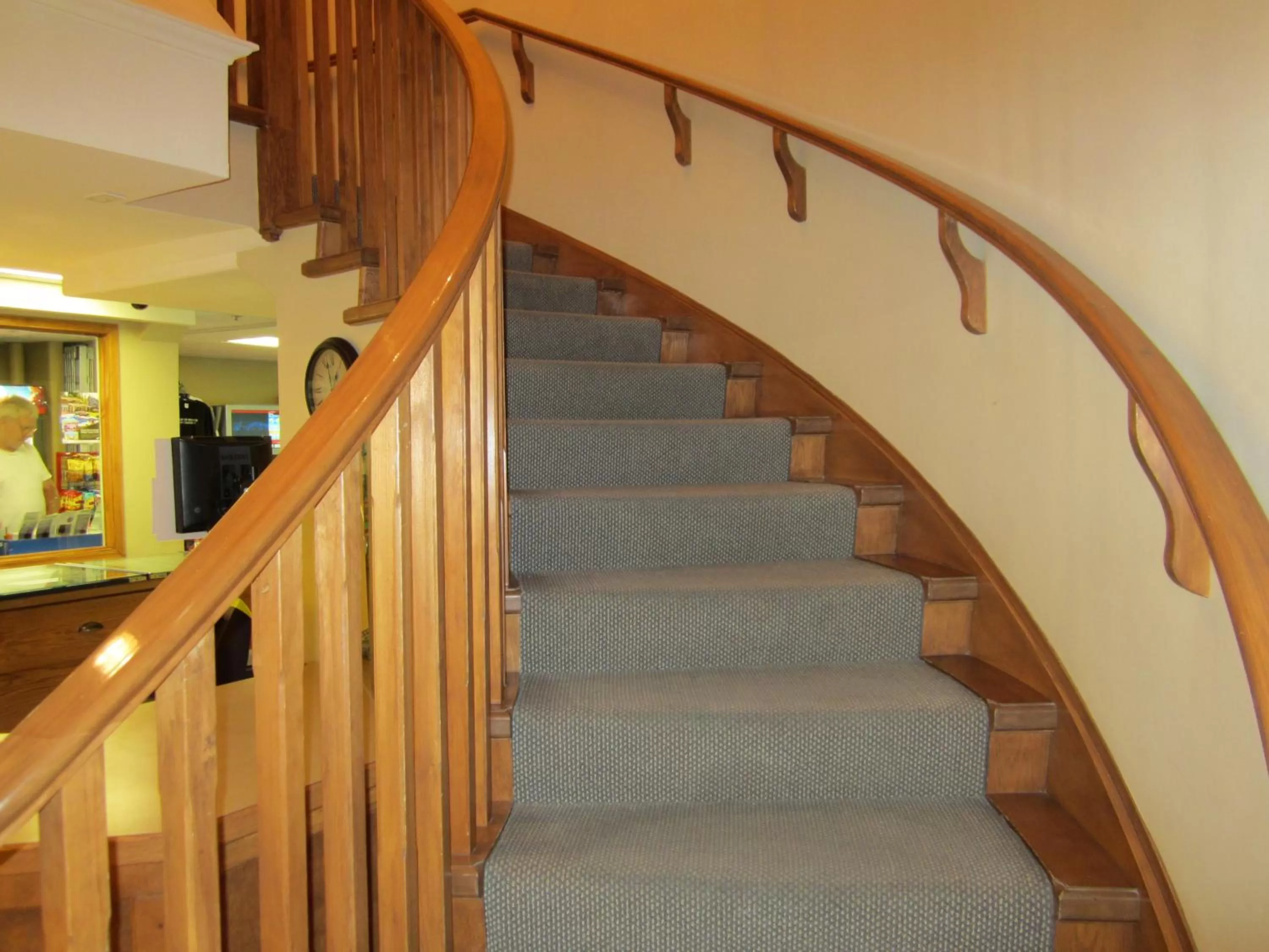 Lobby or reception in Reynolds Hotel