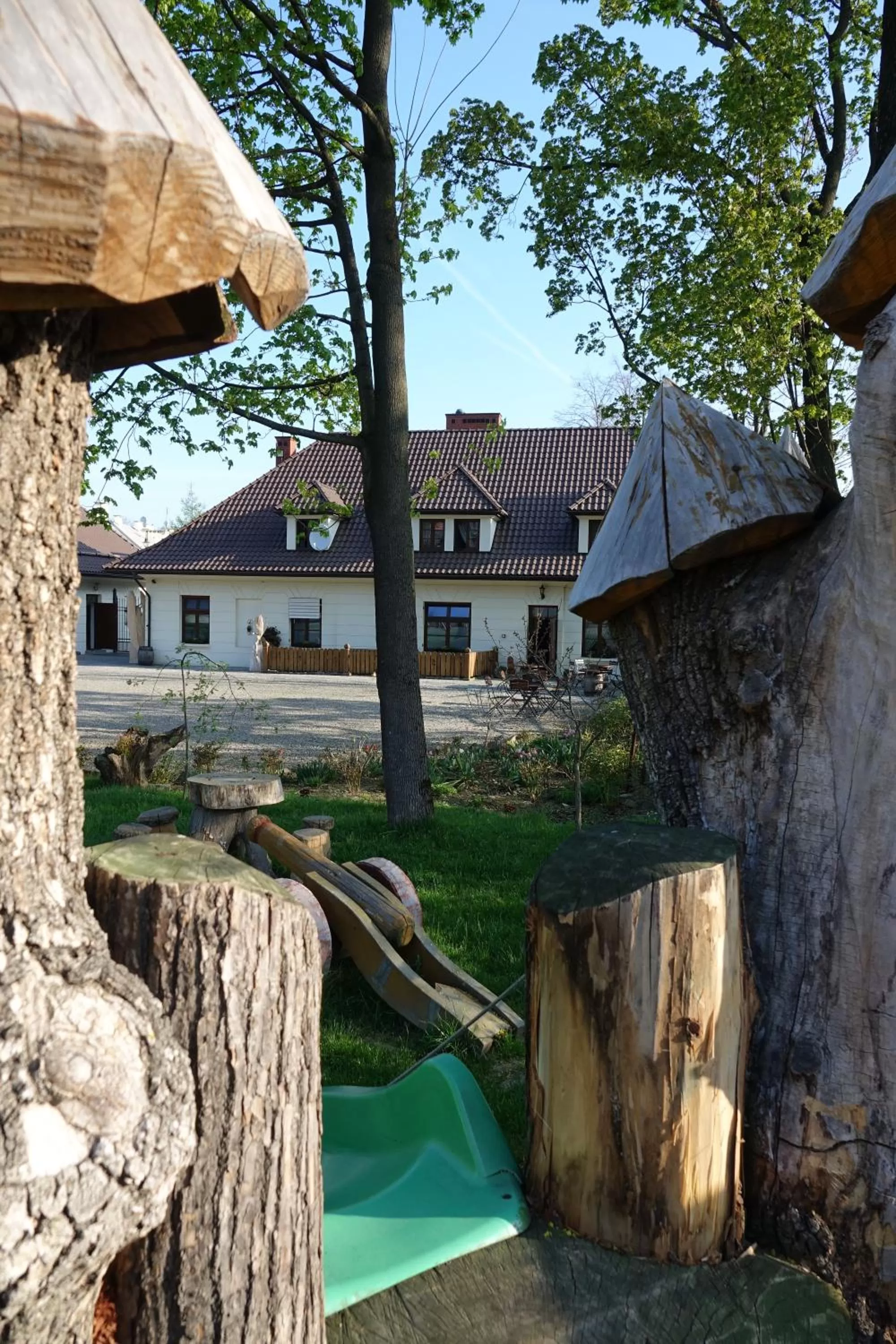 Property Building in Gościniec Dworski w Ropie