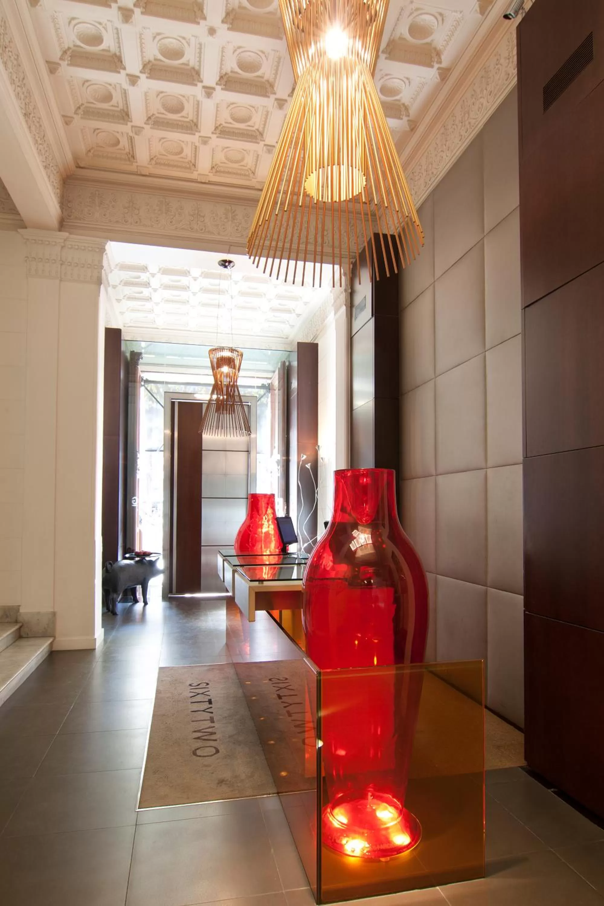 Decorative detail in Sixtytwo Hotel