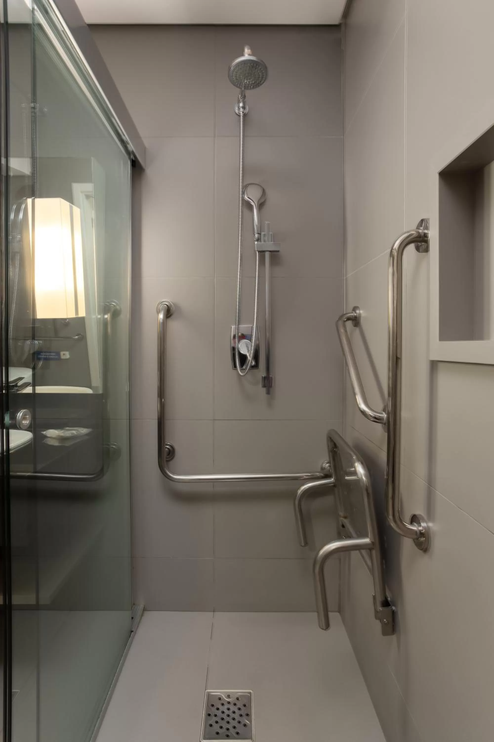 Bathroom in Hilton Garden Inn Praia Brava