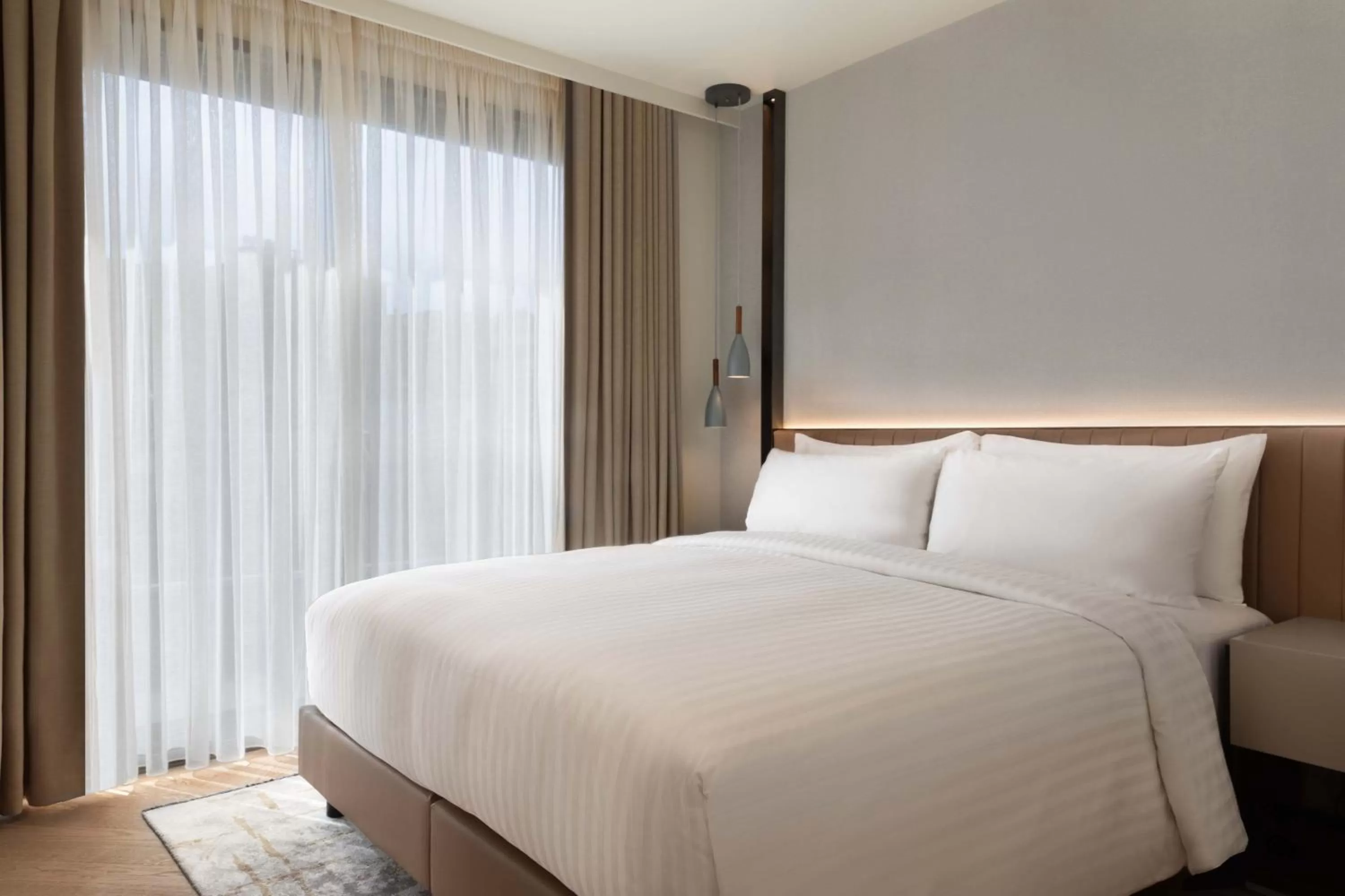 Bedroom, Bed in Marriott Executive Apartments Istanbul Fulya