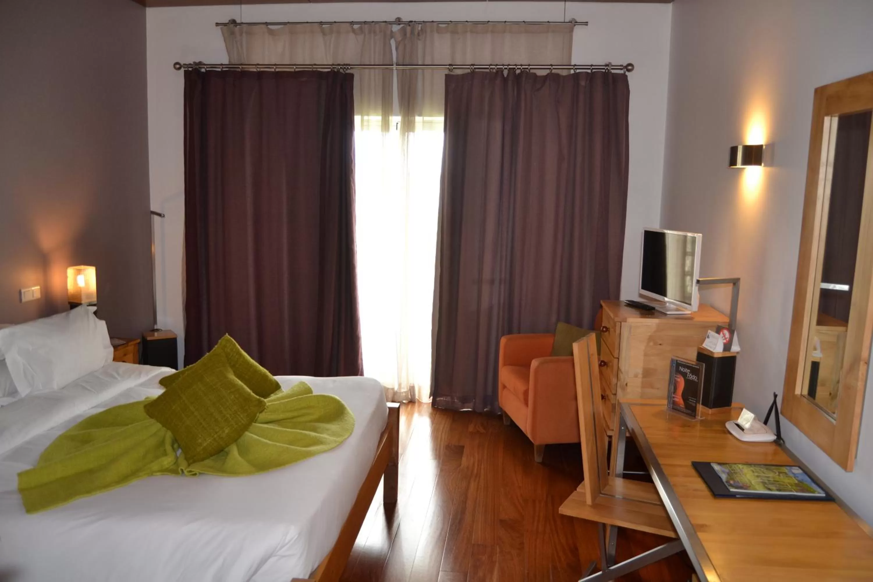 Bedroom, Bed in Pousada de Angra do Heroismo Castelo de S. Sebastiao