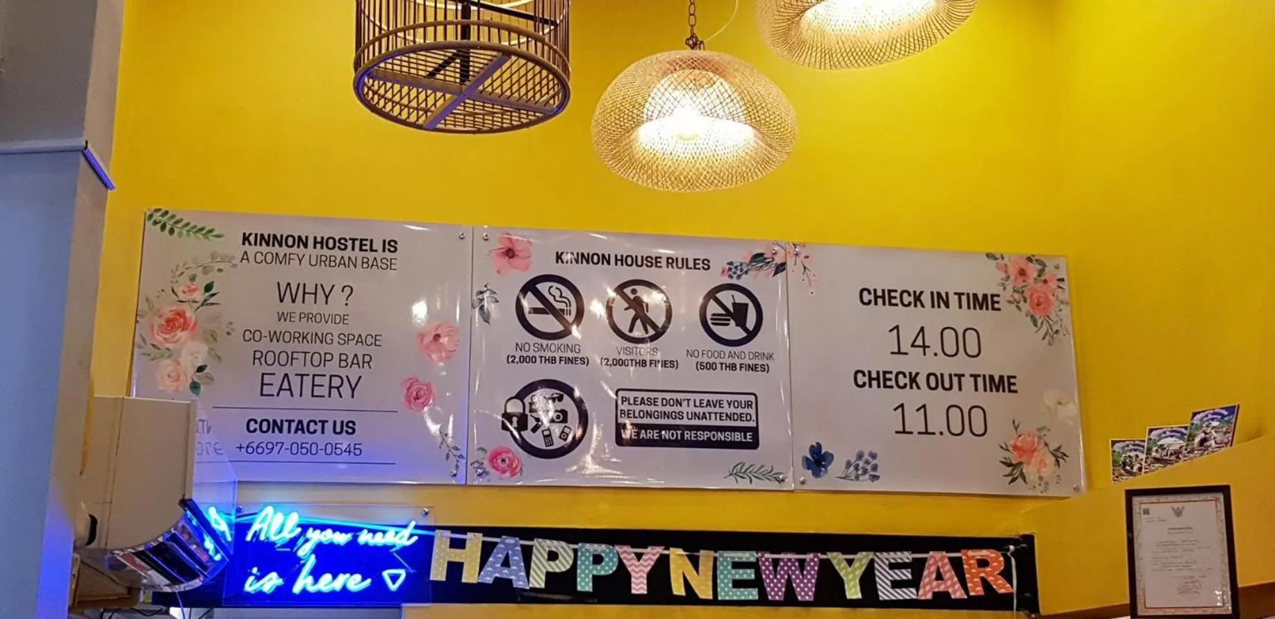 Lobby or reception in Kinnon Deluxe Hostel Coworking Cafe