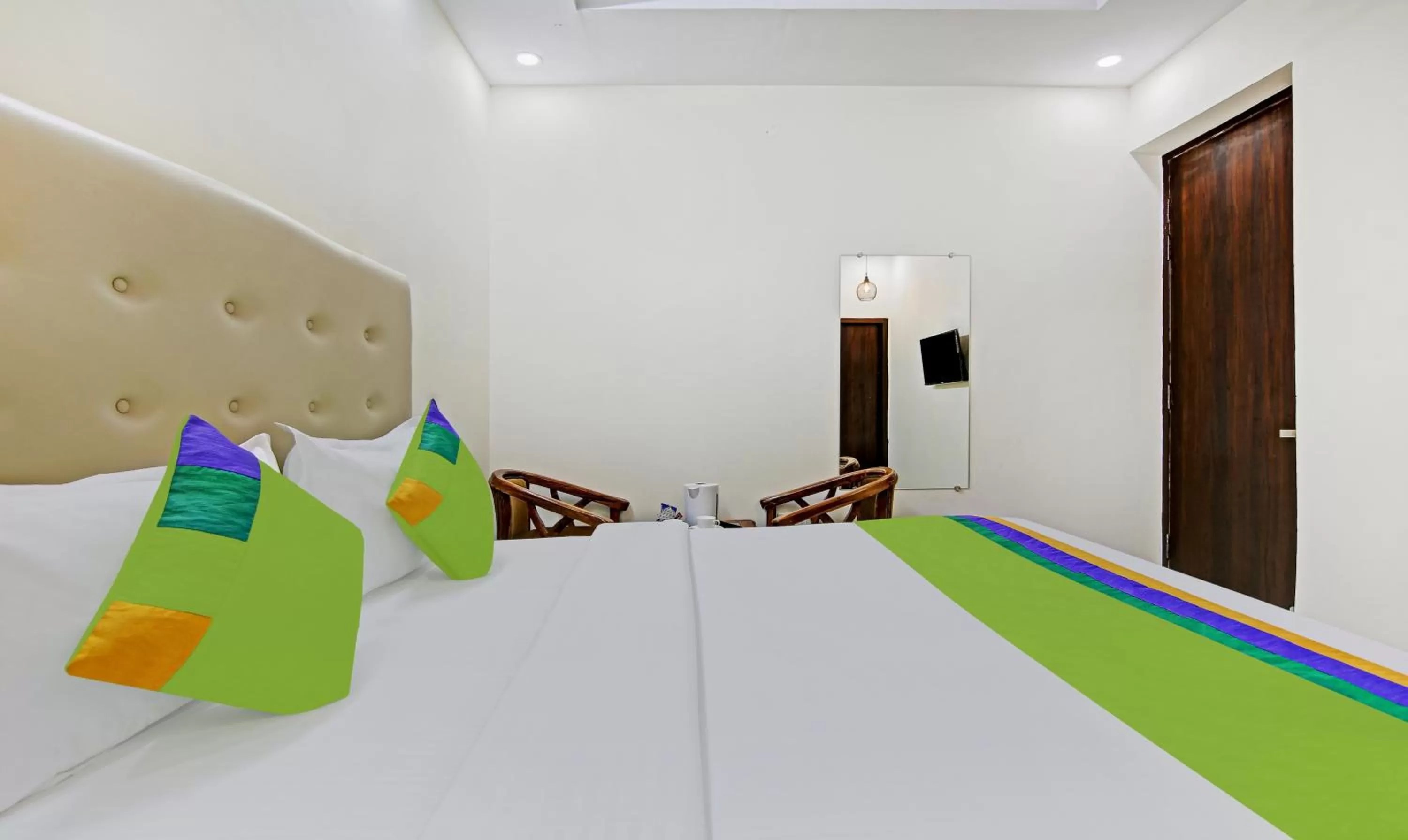 Bedroom in Treebo Trend Royal Empire