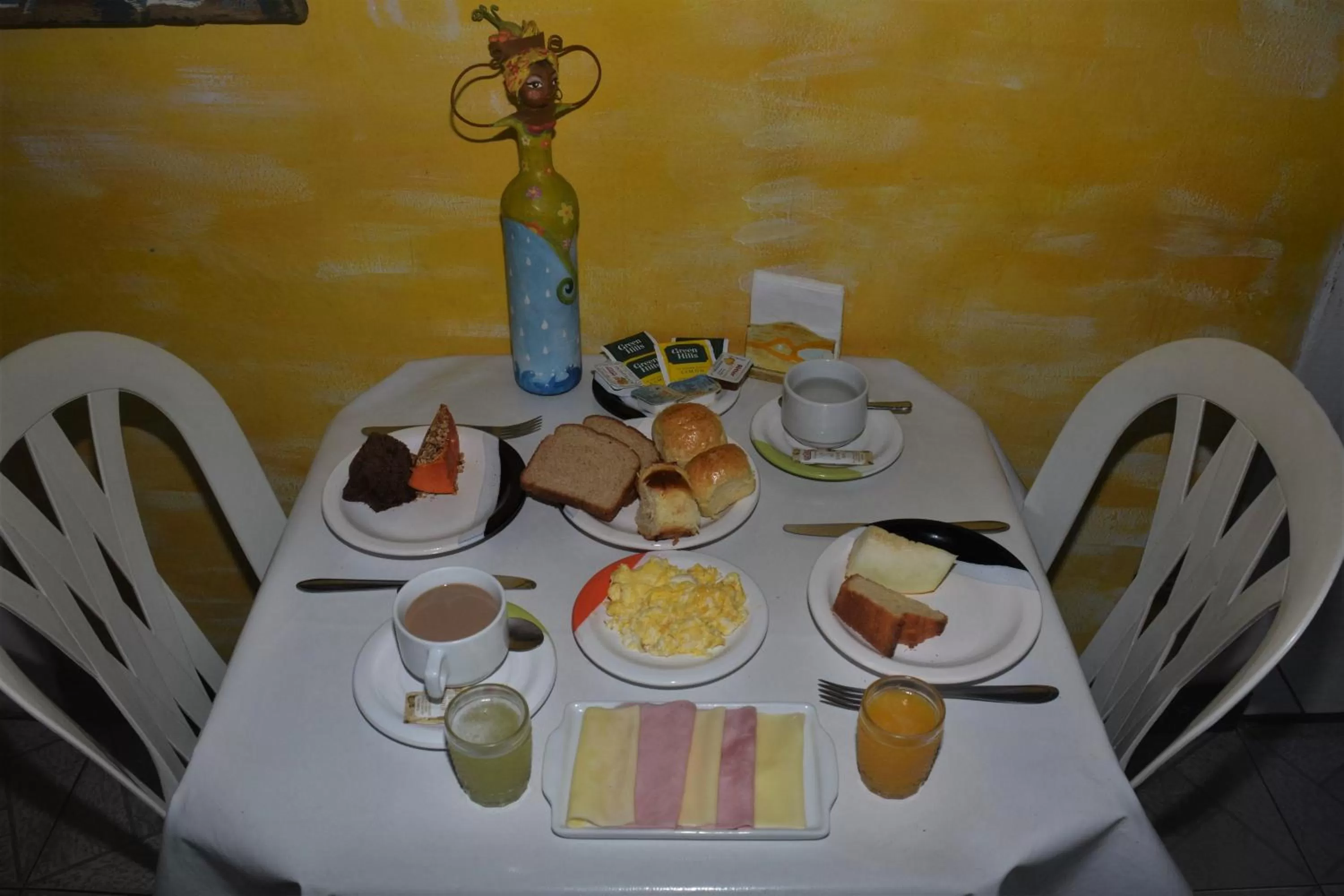Breakfast, Dining Area in Pousada Mare Blue