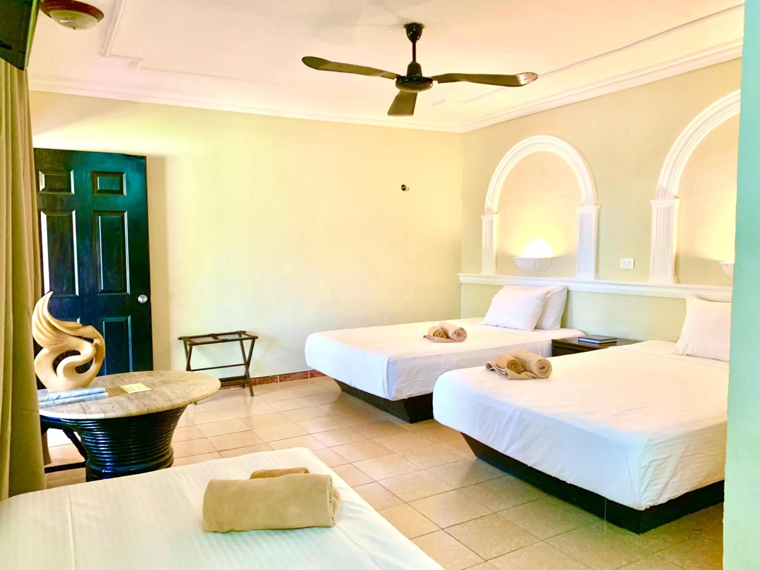 Bed in Hotel Green River