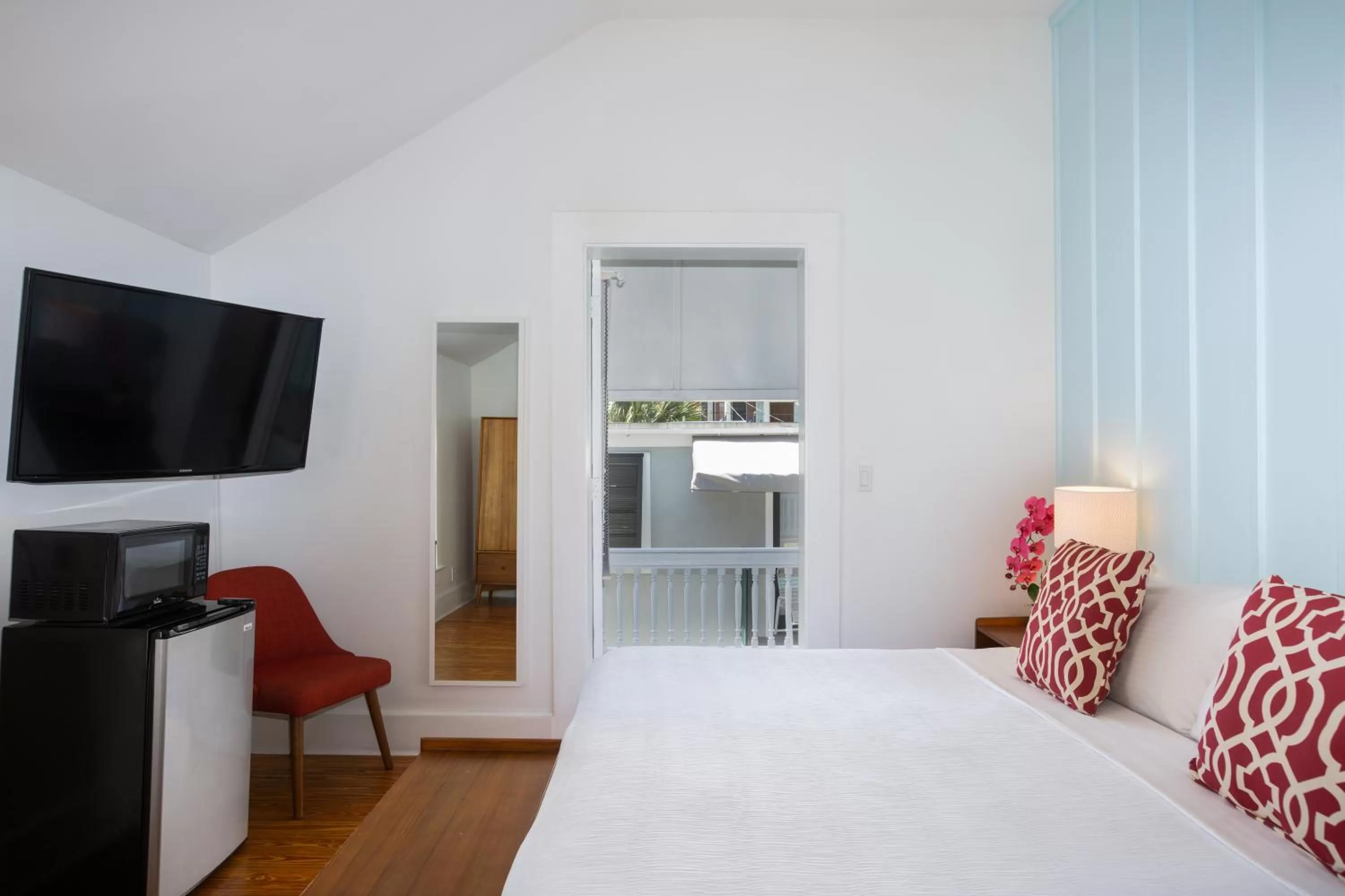 Bed in The Cabana Inn Key West - Adult Exclusive