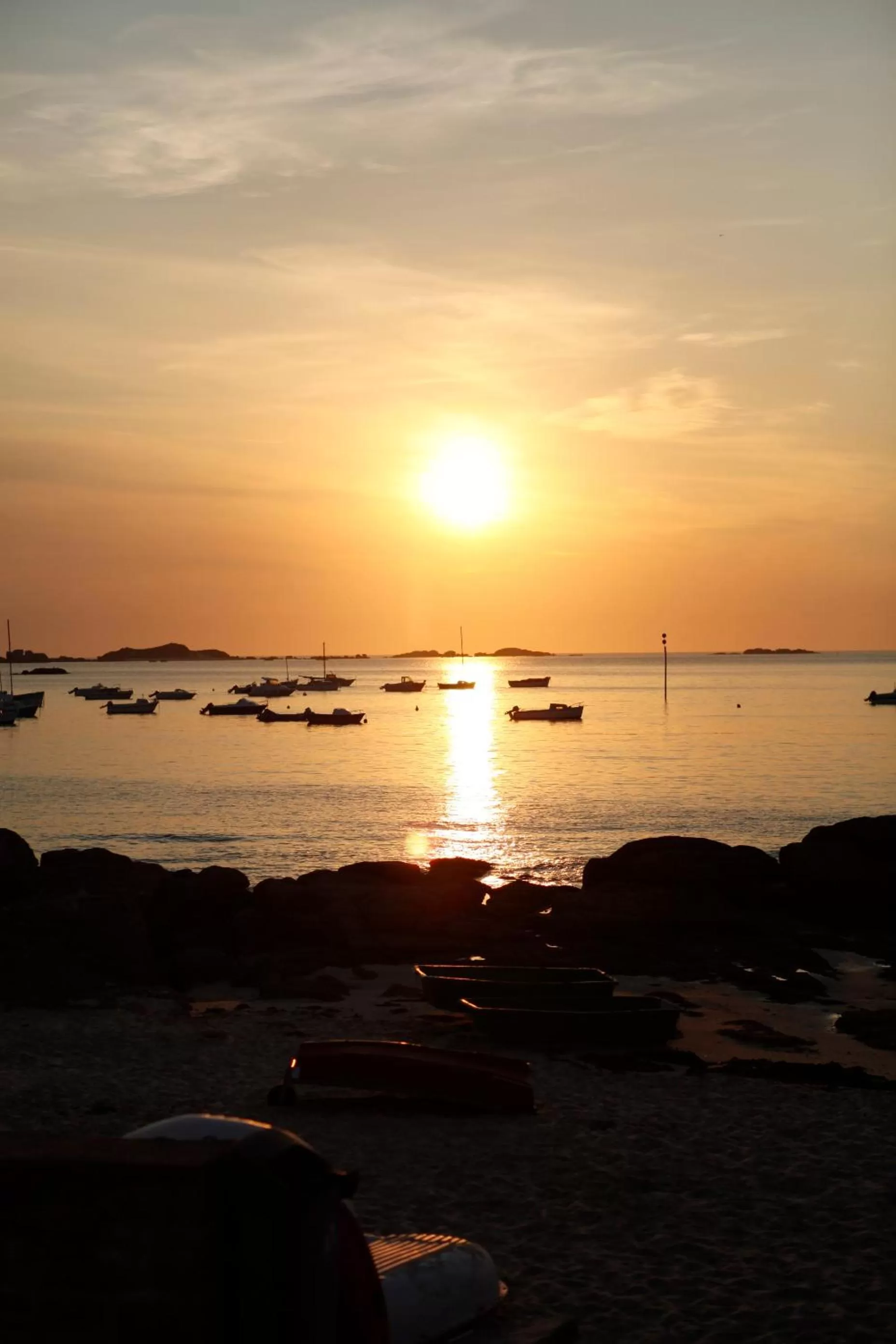 Night in Hotel Le Toeno