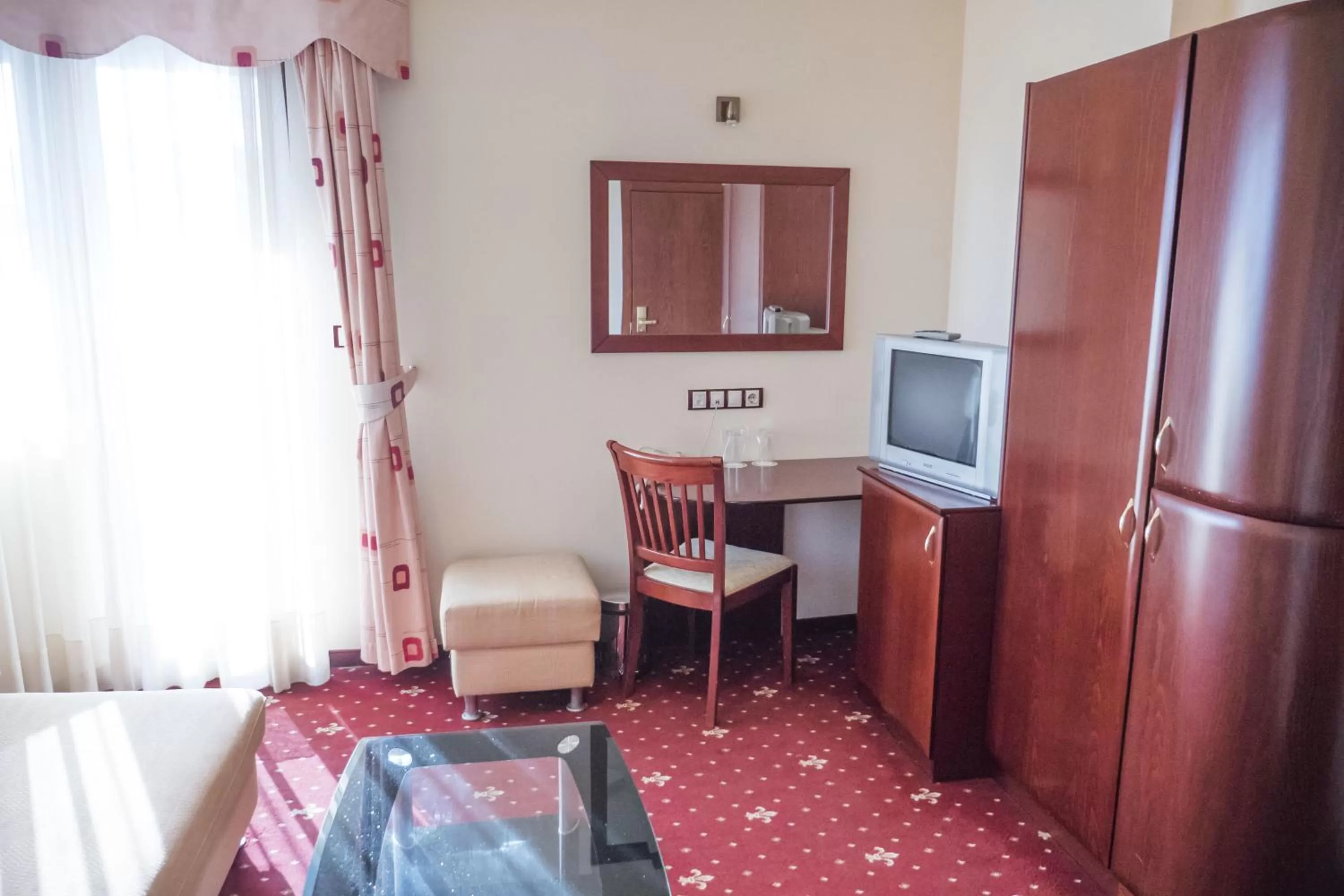 Photo of the whole room in Martin Club Hotel