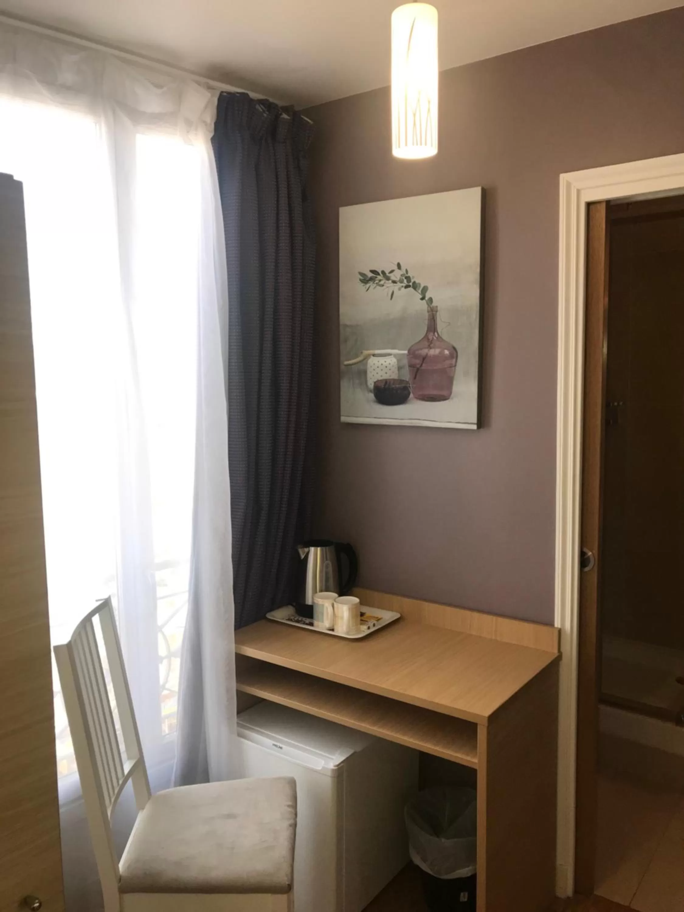 Coffee/tea facilities in Hotel de L'Union