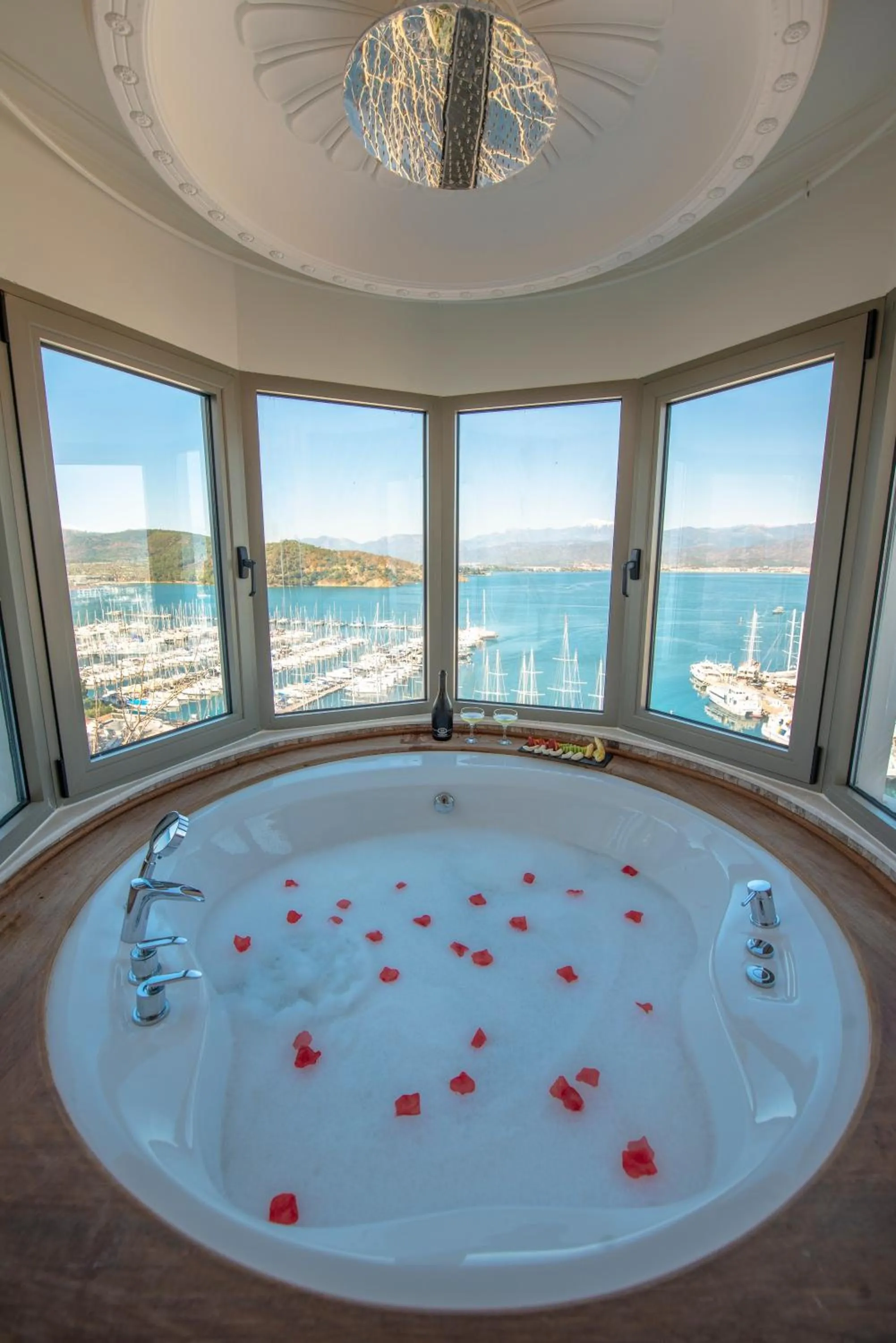 Hot Tub in Casa Margot Hotel - Adults Only