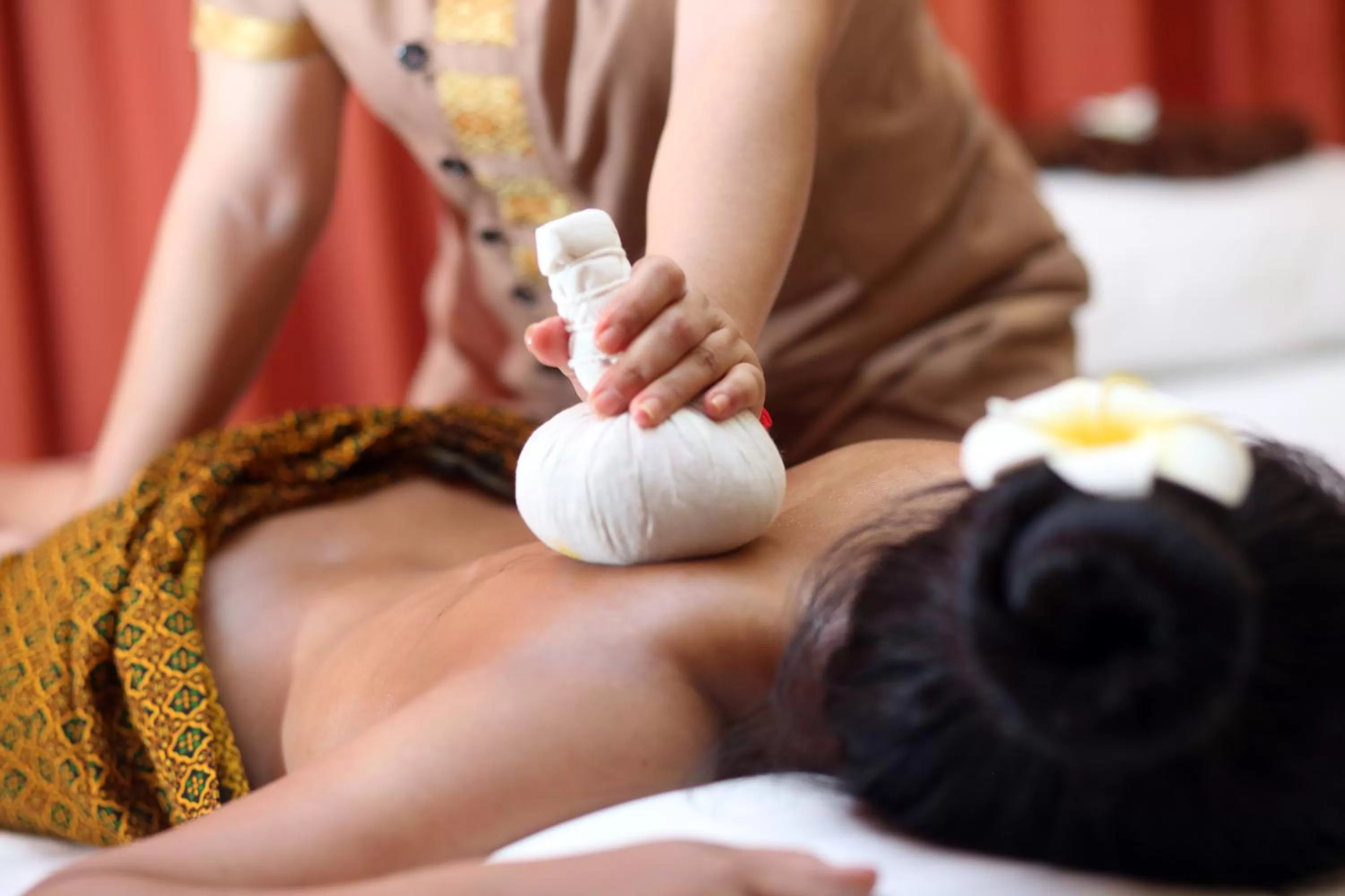 Staff in Residence Indochine D'angkor