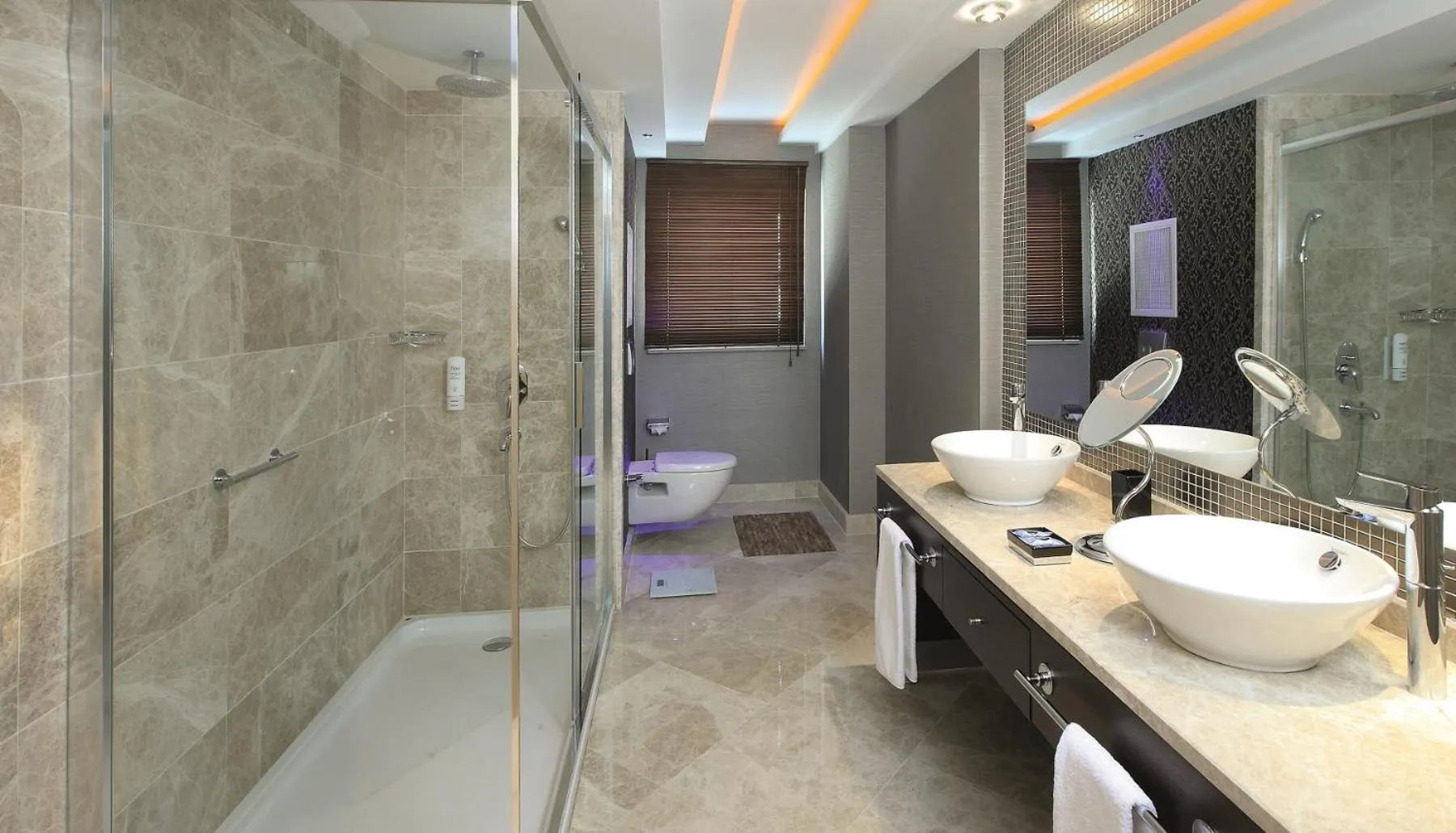 Shower in Cettia Beach Resort