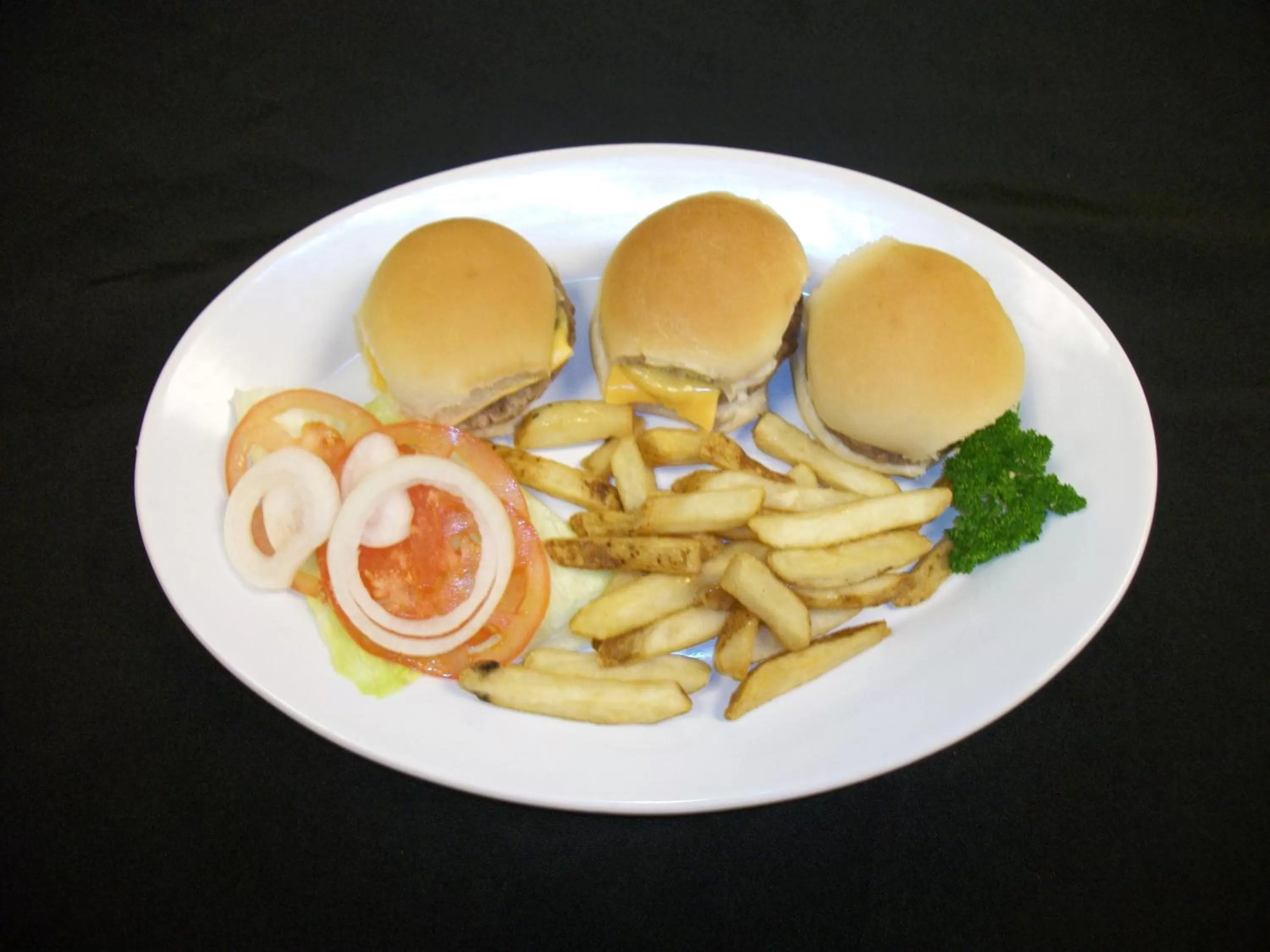 Restaurant/places to eat in Holiday Inn Macon North by IHG