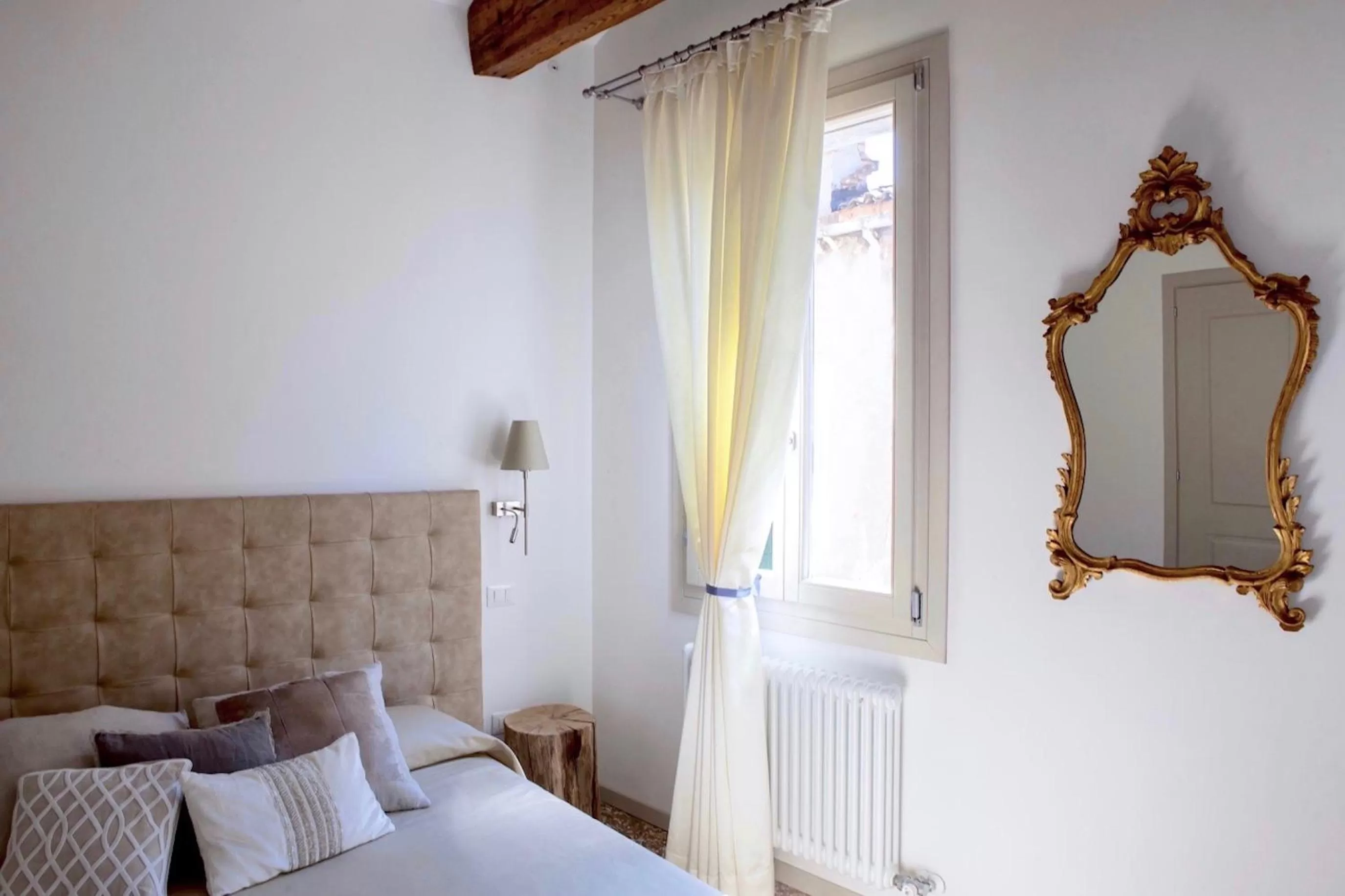 Bedroom, Bed in B&B Al Pozzo di Luce